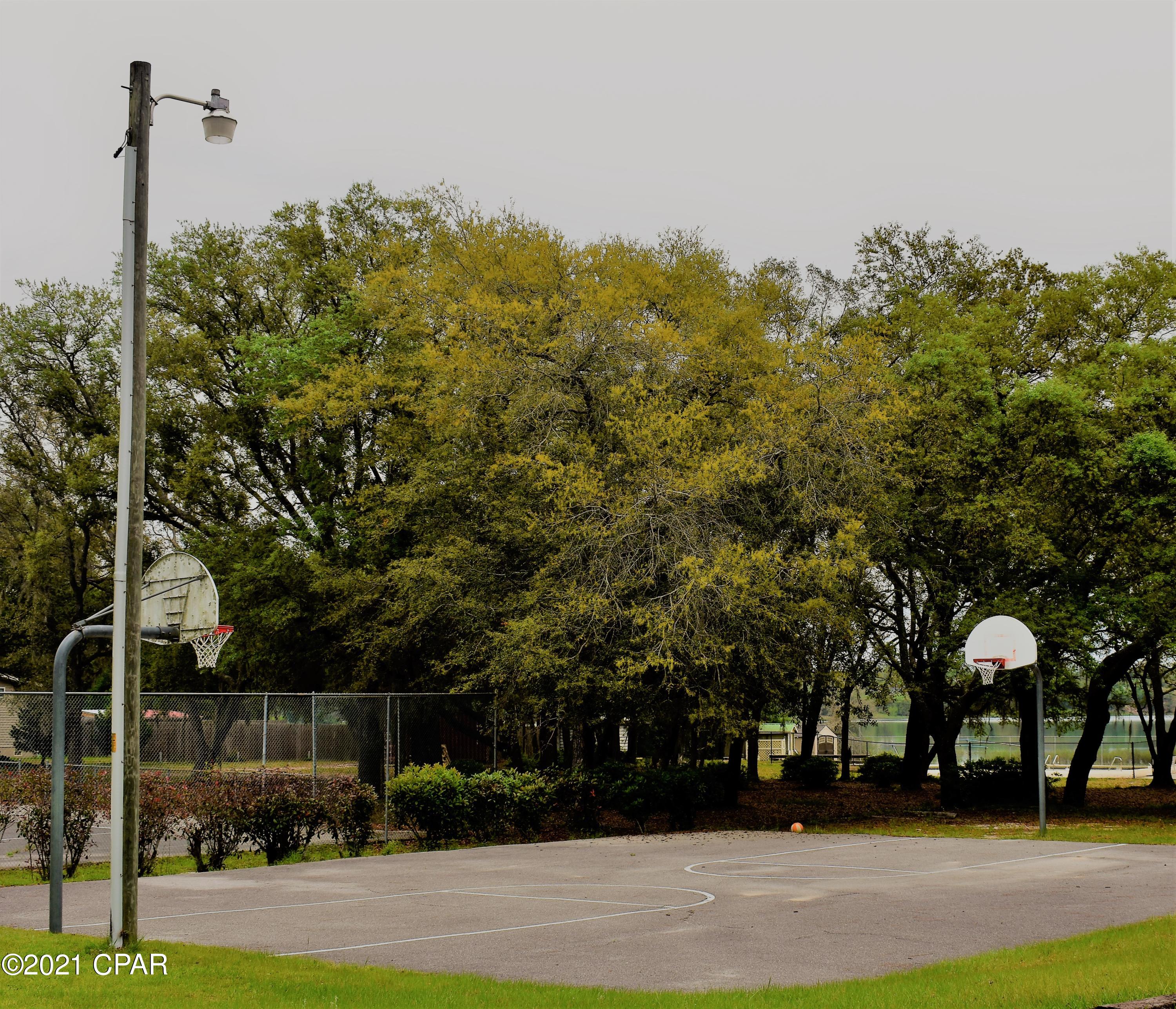 Leisure Lakes - Land