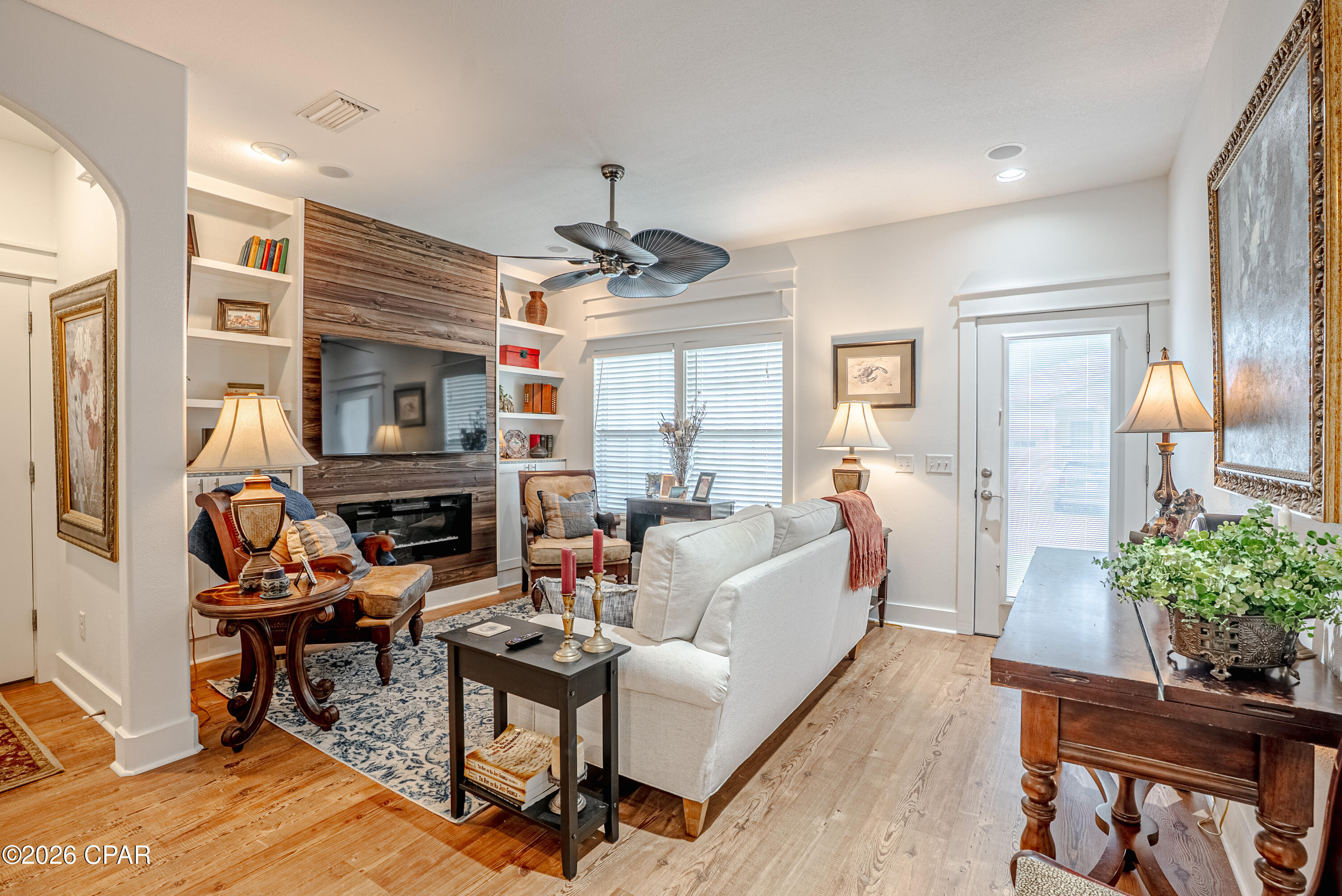 Paradise Grove - Residential