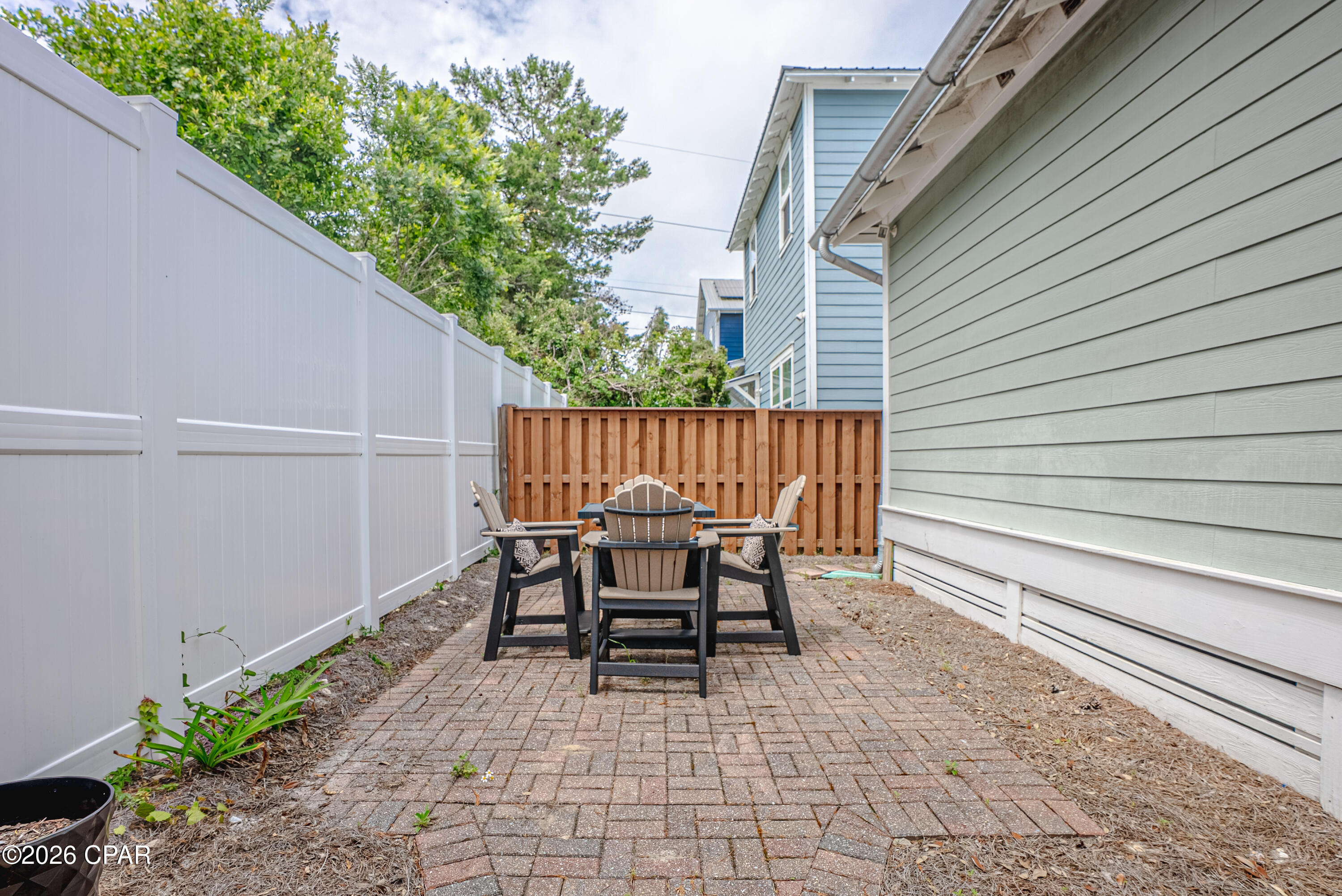 Paradise Grove - Residential