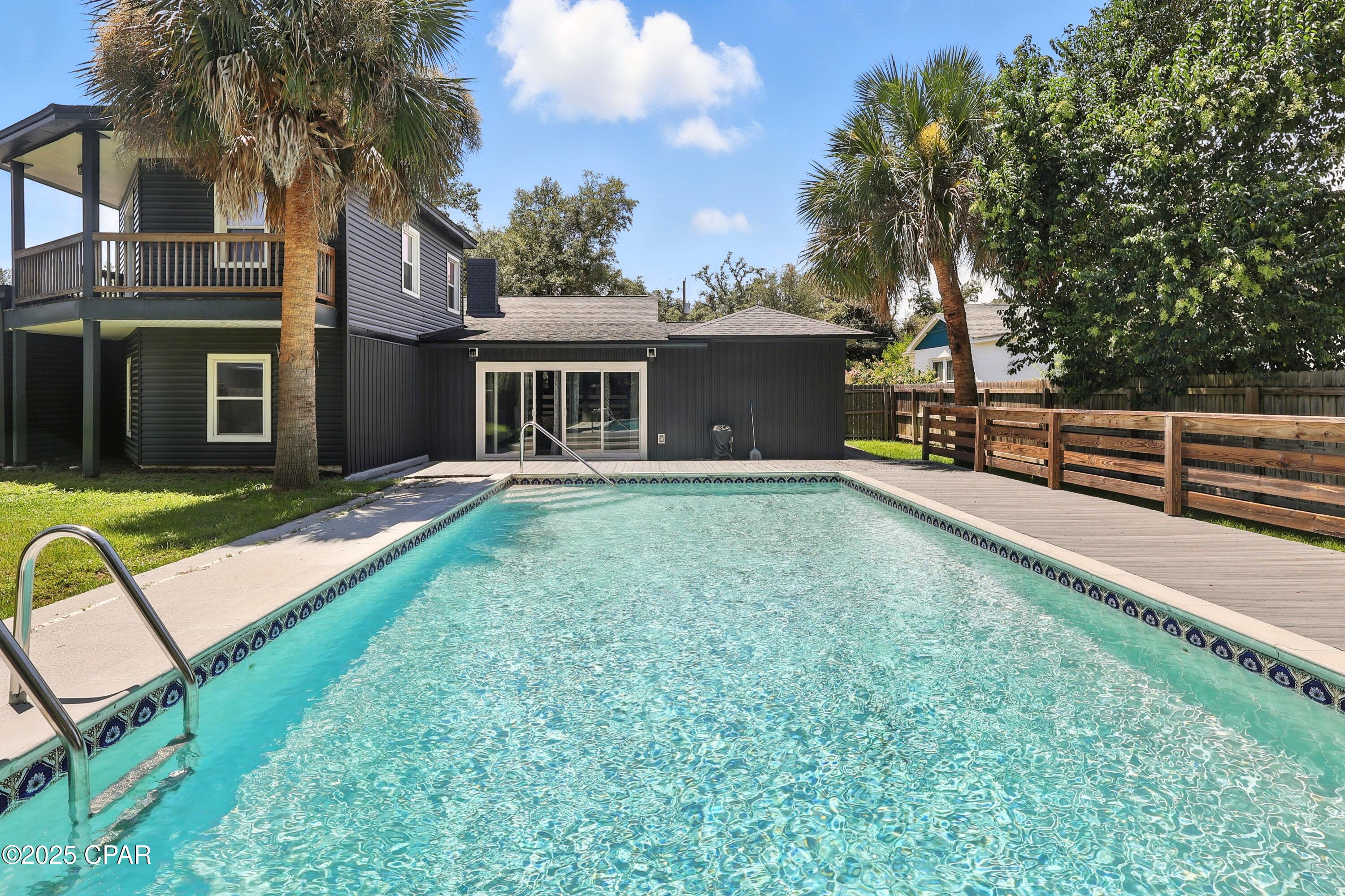 Sudduths 10Th Add - Residential