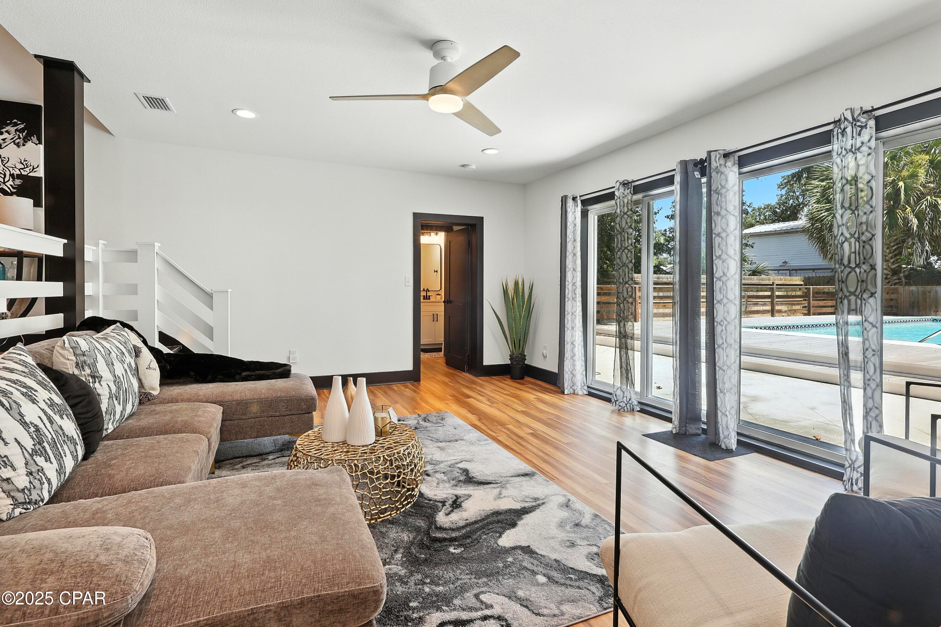 Sudduths 10Th Add - Residential