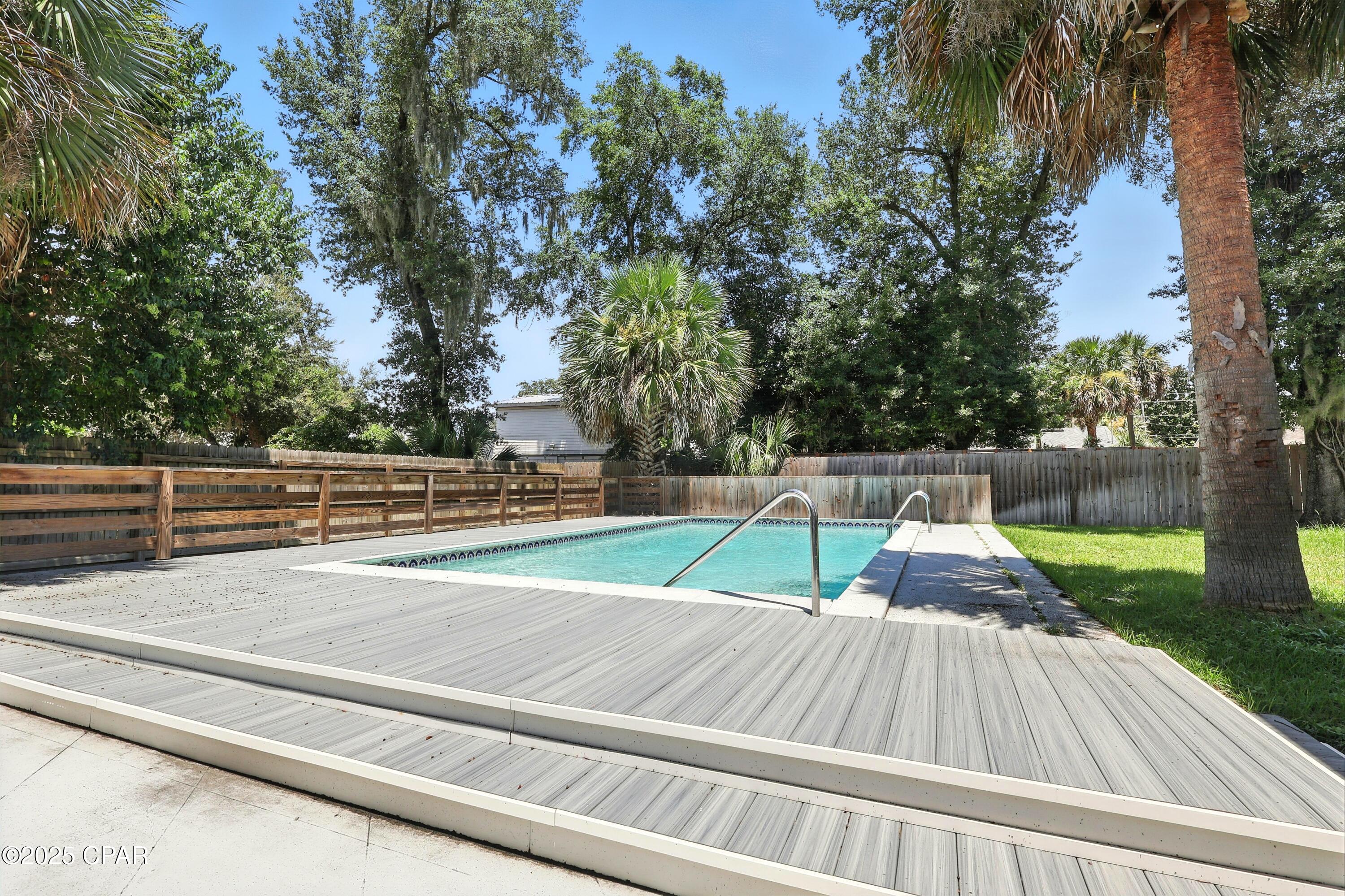 Sudduths 10Th Add - Residential