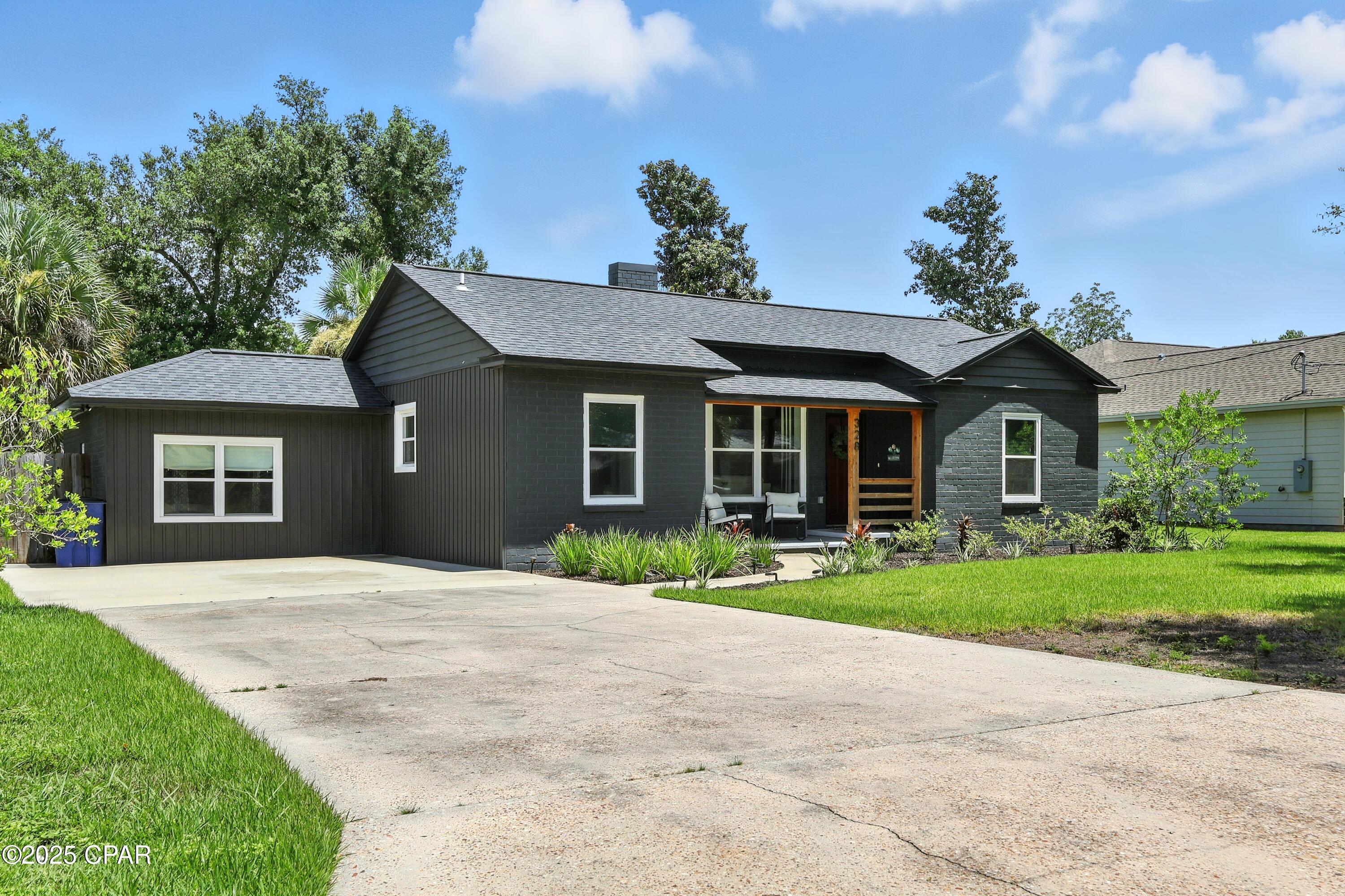 Sudduths 10Th Add - Residential