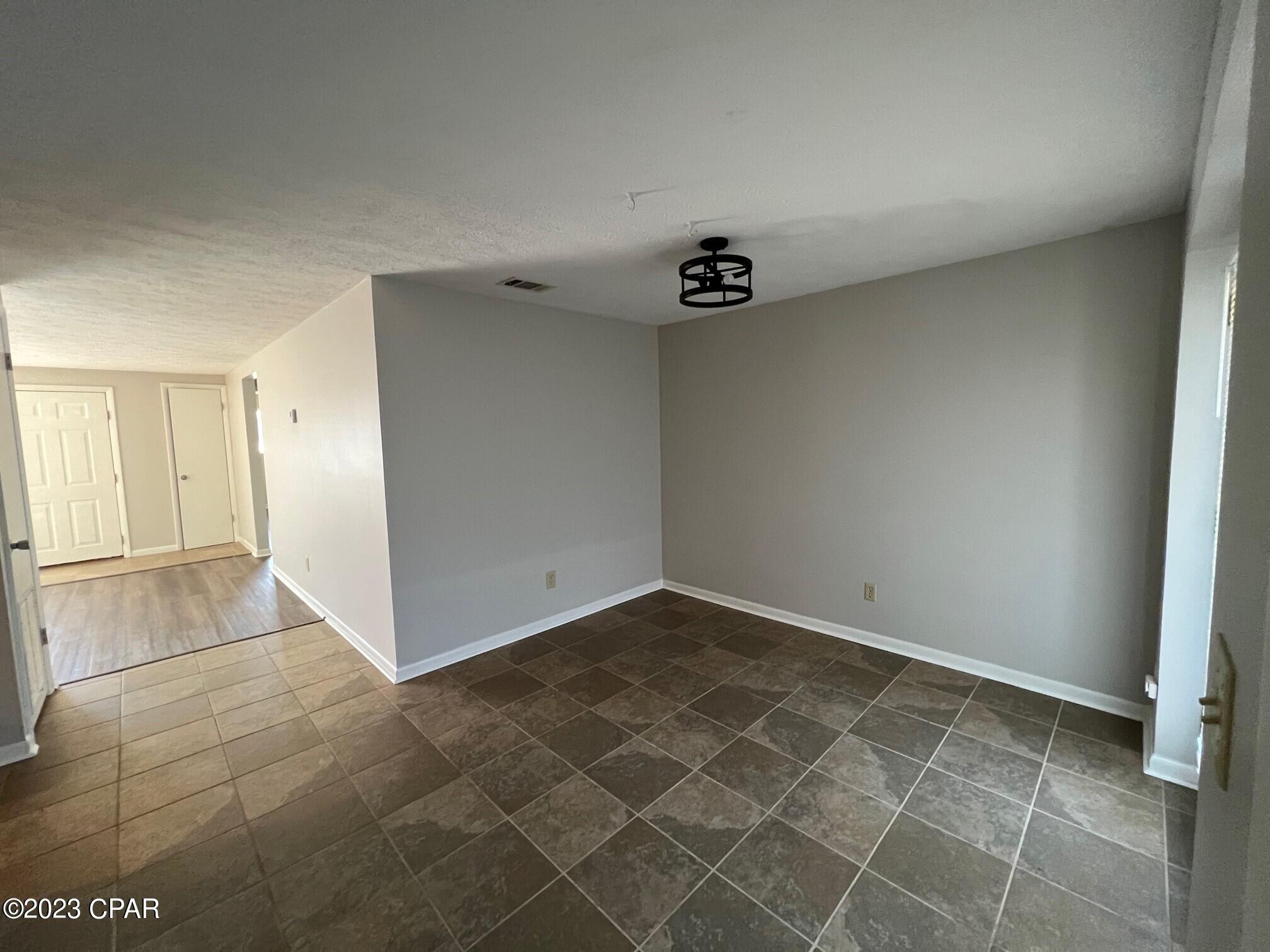 Belaire Estates U-4 - Residential