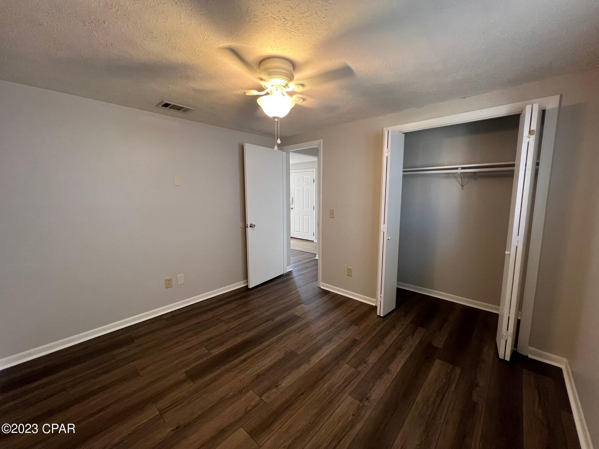 Belaire Estates U-4 - Residential