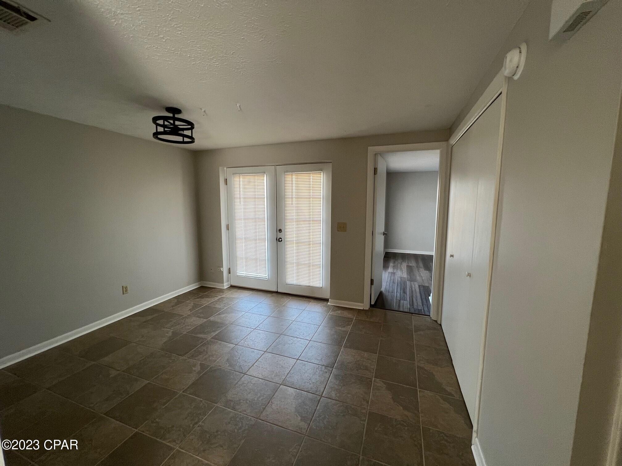 Belaire Estates U-4 - Residential