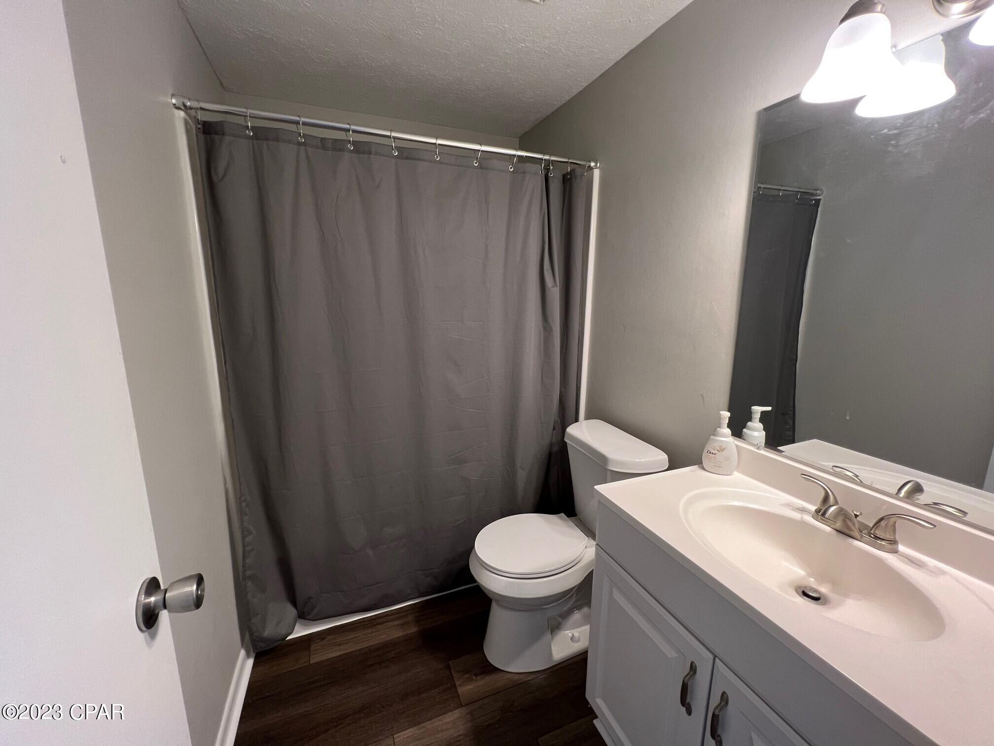 Belaire Estates U-4 - Residential