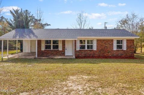 A home in Marianna