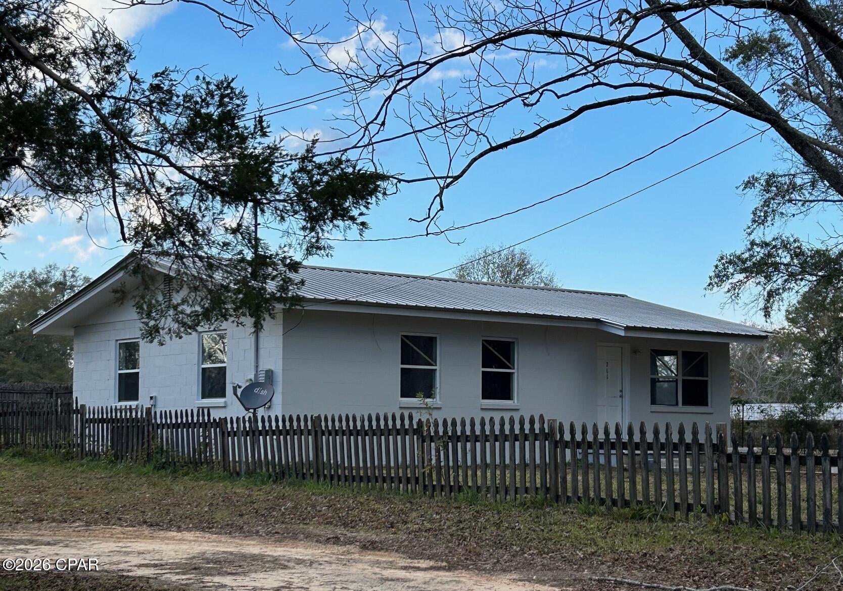 Bonifay - Residential