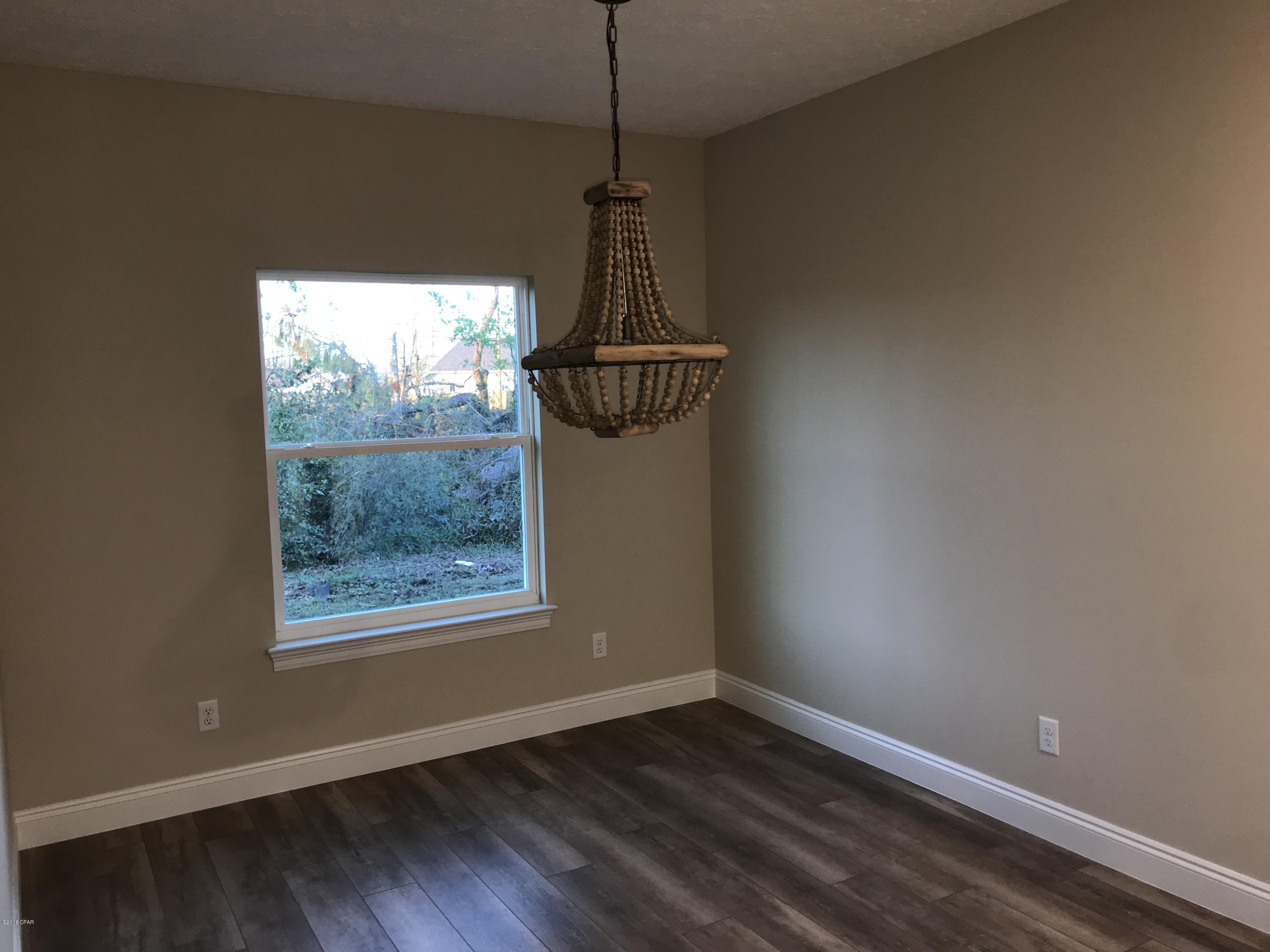 Cove Terrace 3rd Add - Residential