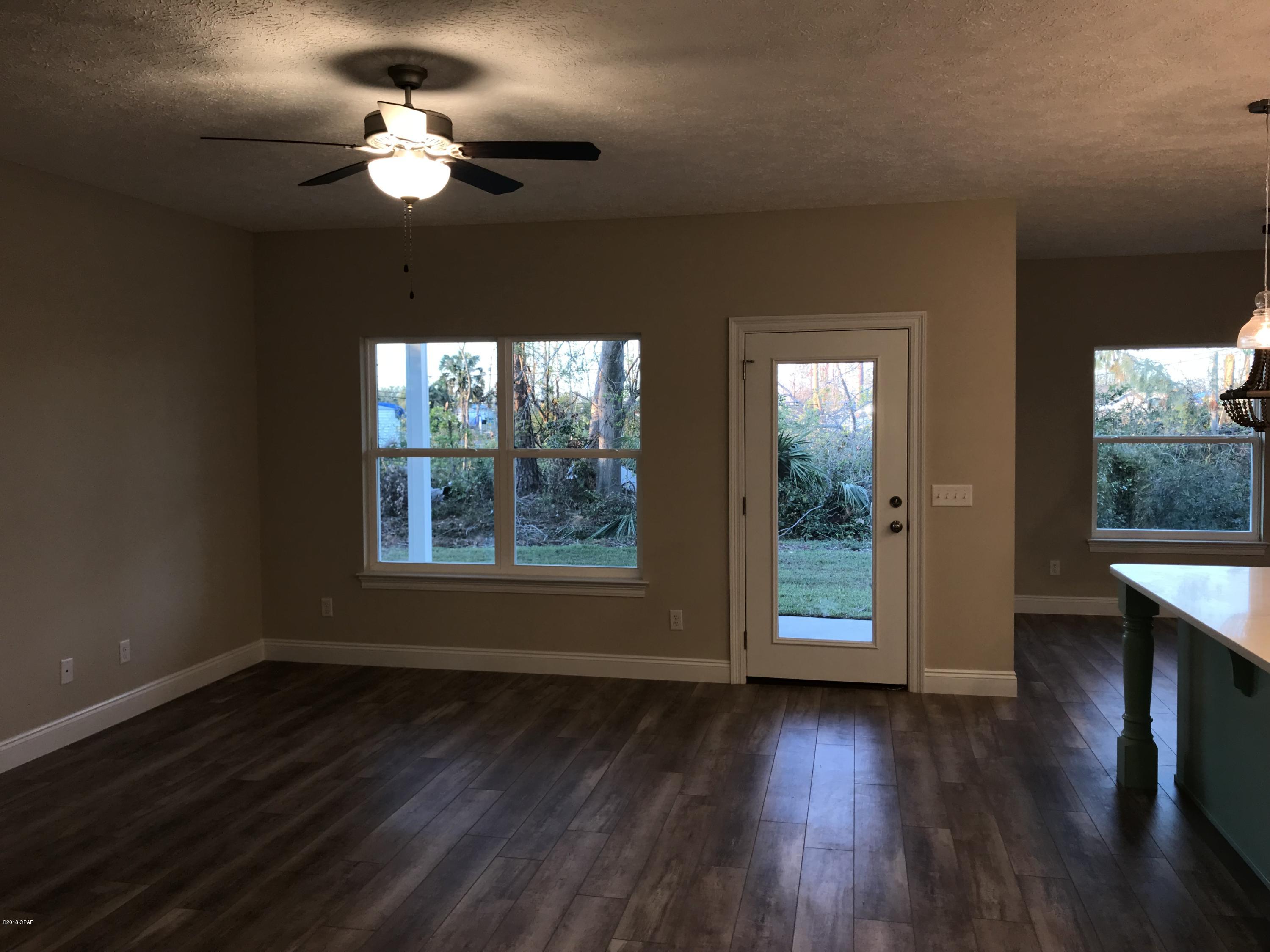 Cove Terrace 3rd Add - Residential