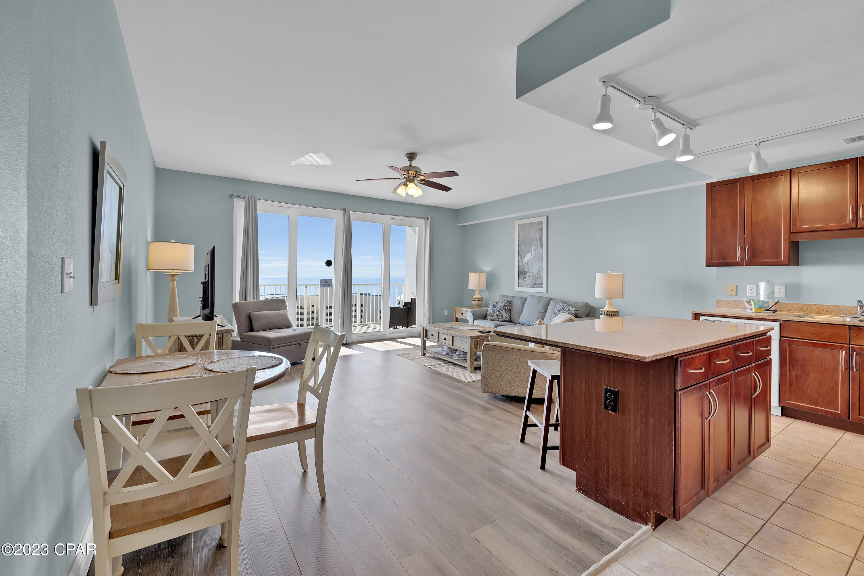 Laketown Wharf - Residential