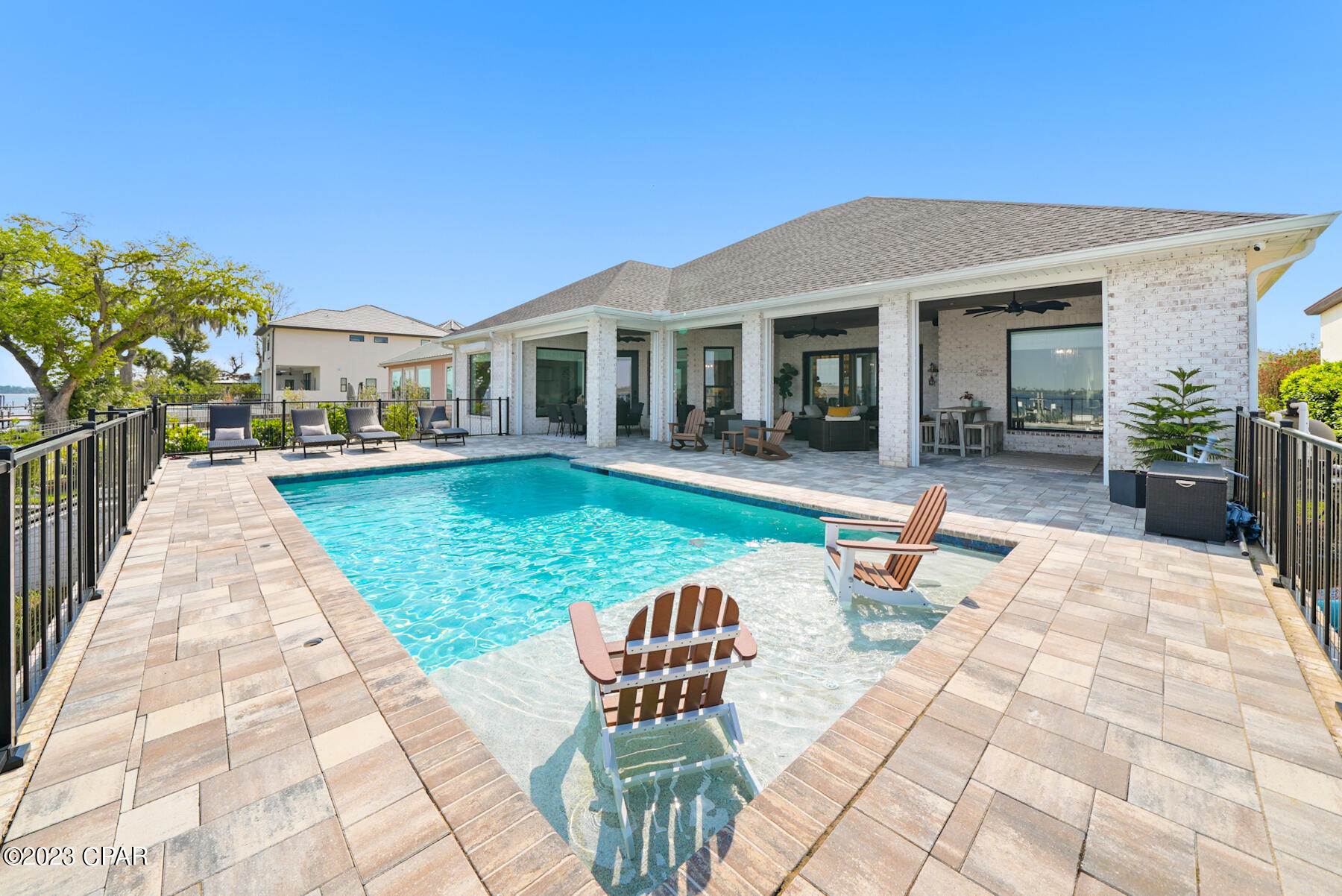 Country Club Harbour Estates - Residential