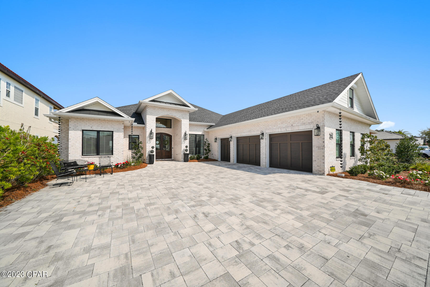 Country Club Harbour Estates - Residential