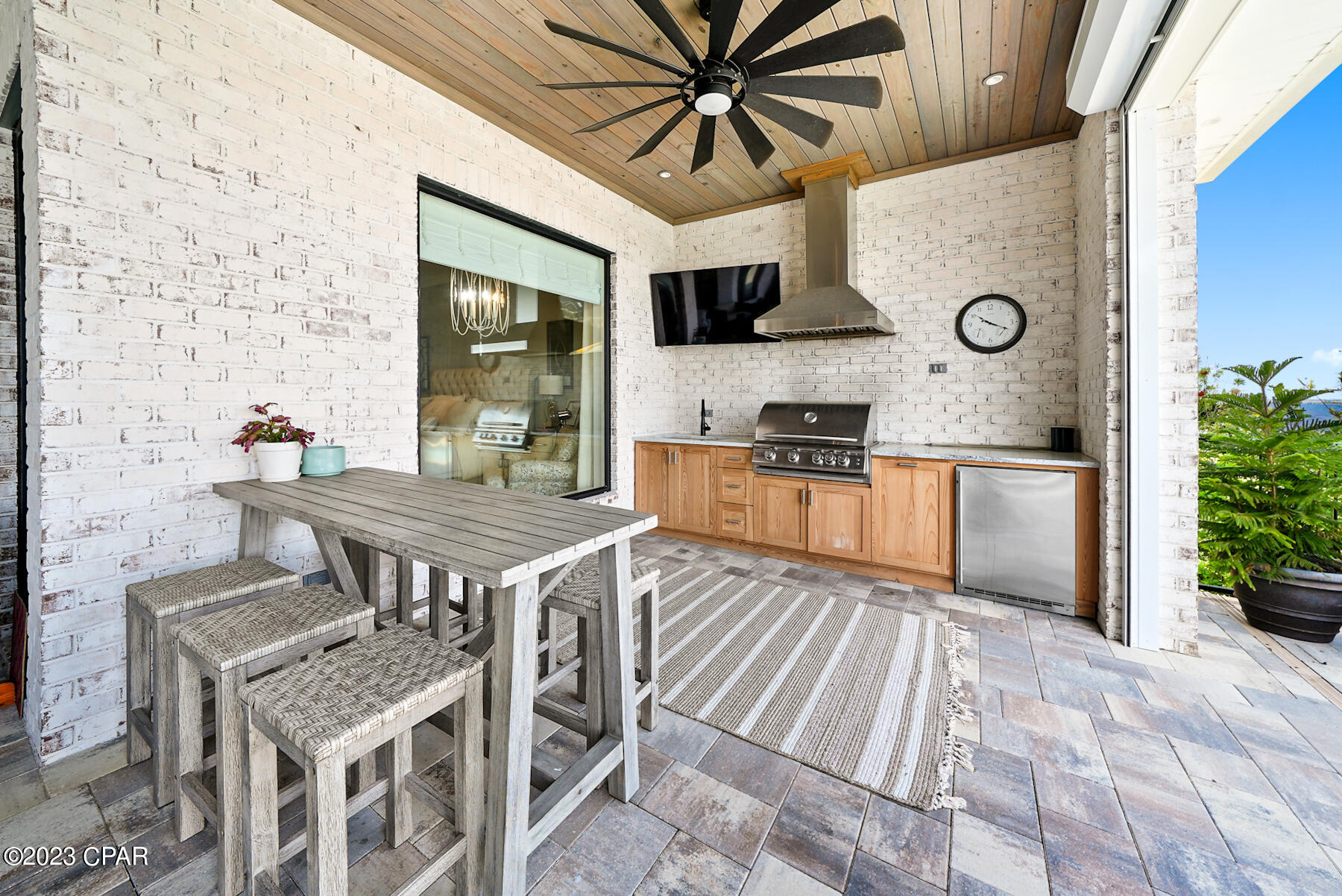 Country Club Harbour Estates - Residential