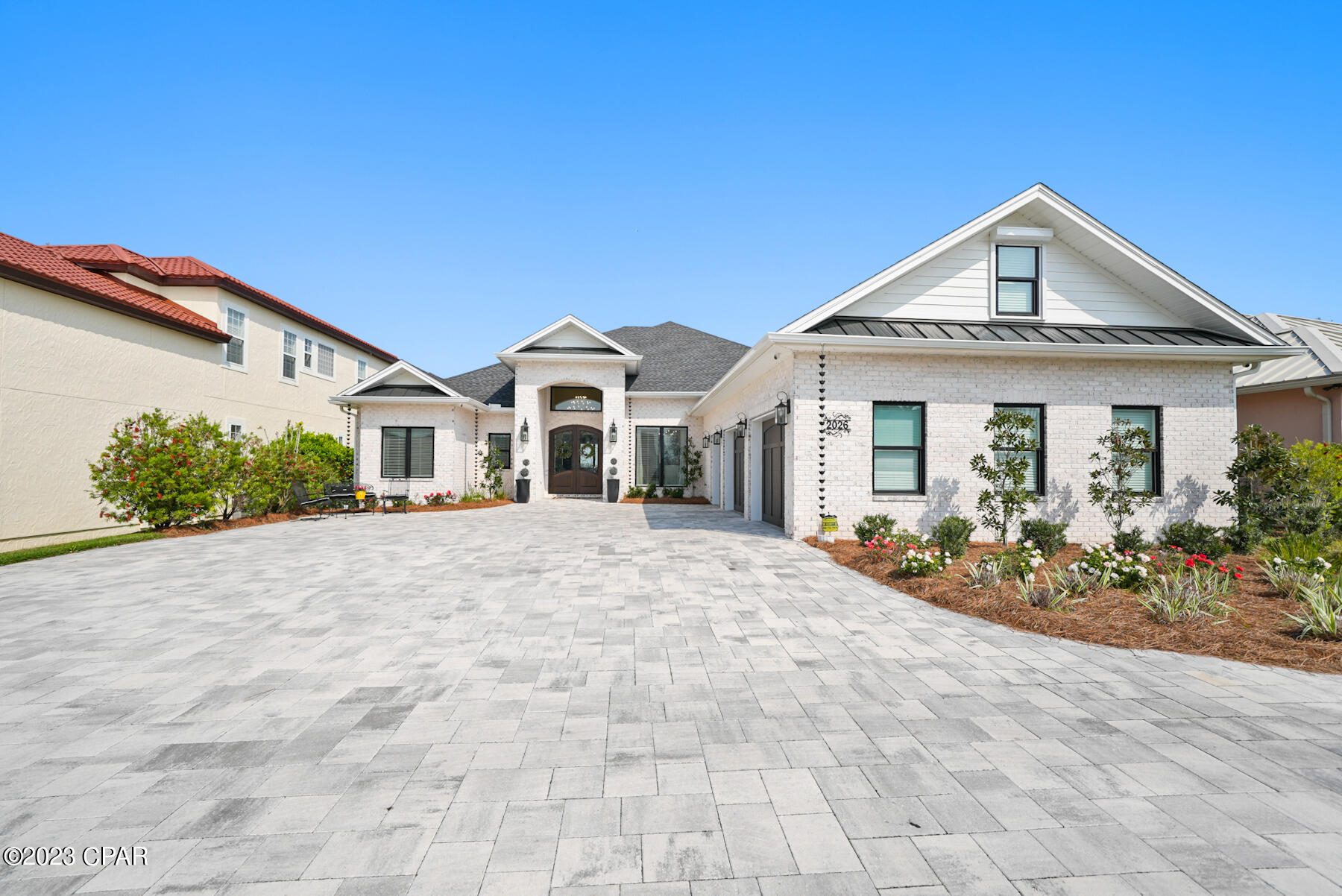 Country Club Harbour Estates - Residential