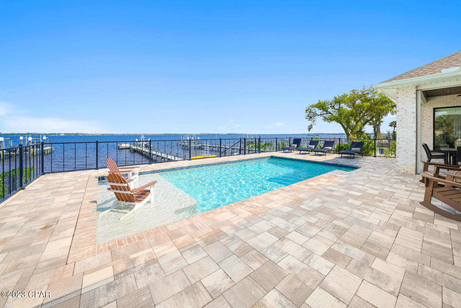 Country Club Harbour Estates - Residential