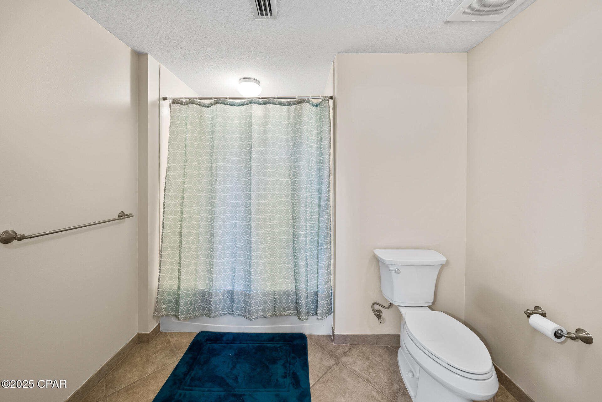 Magnolia Bay Club - Residential