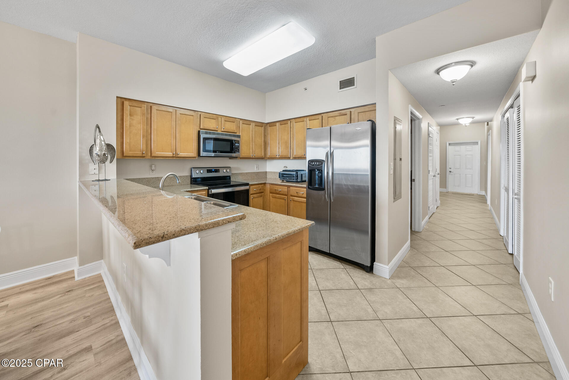 Magnolia Bay Club - Residential