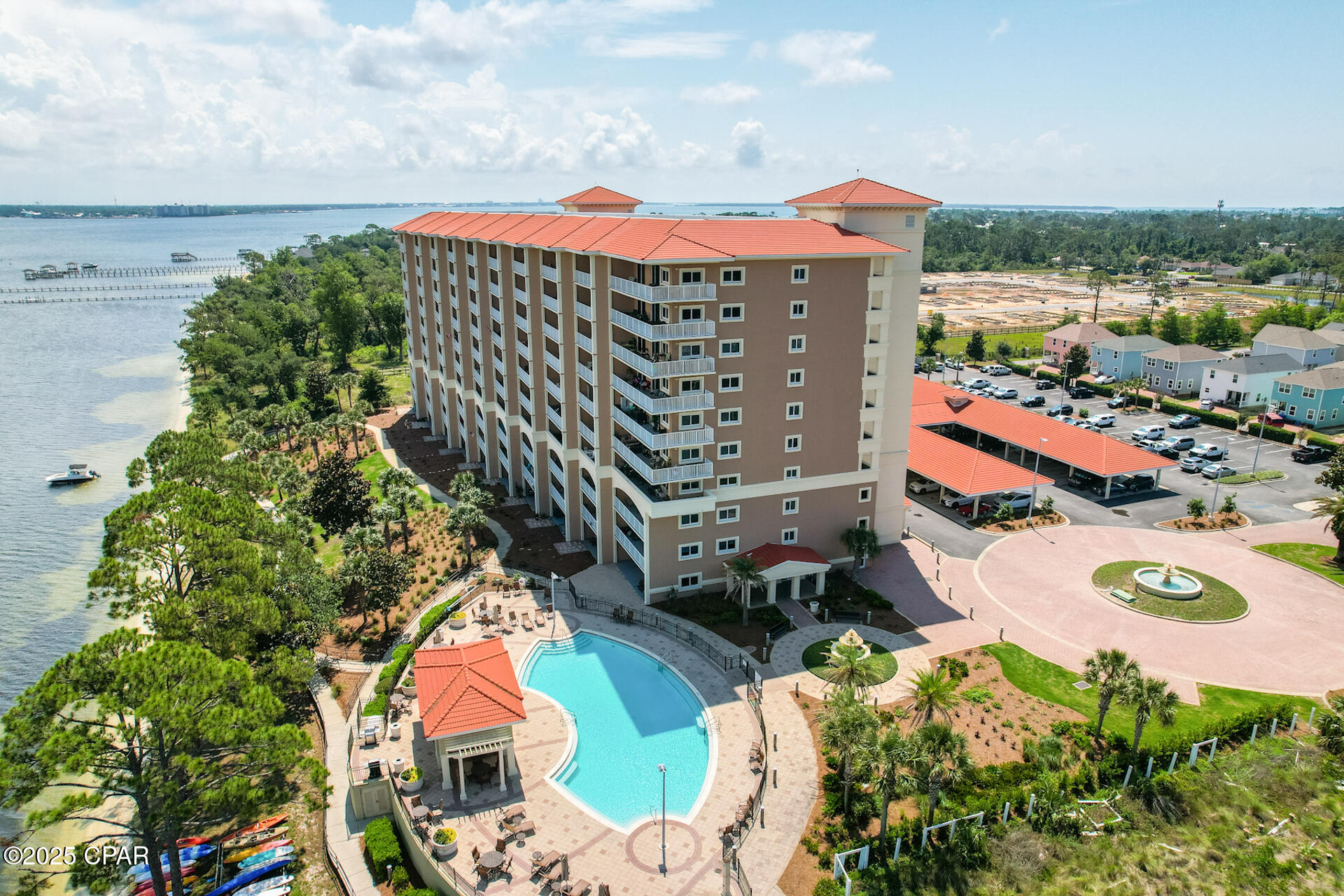 Magnolia Bay Club - Residential