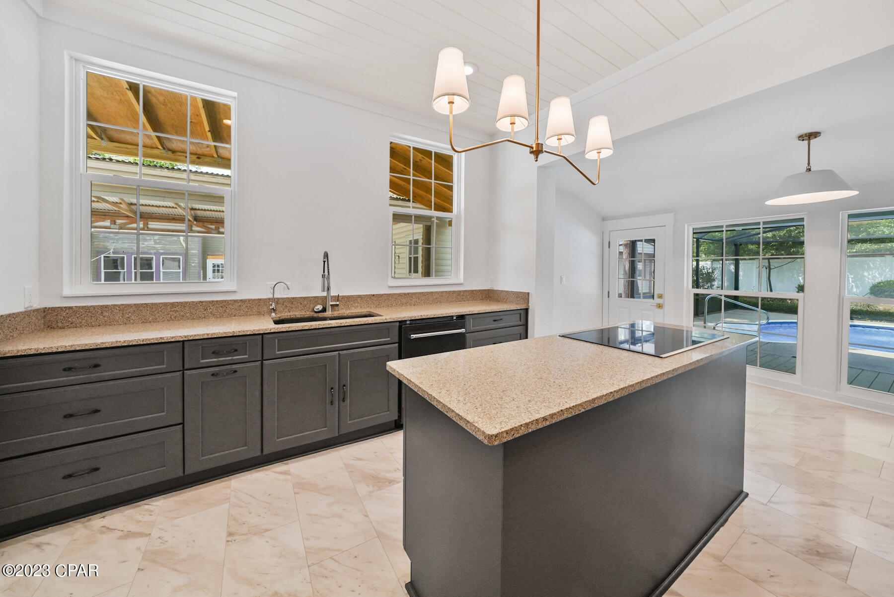 Sudduths 1st Add - Residential