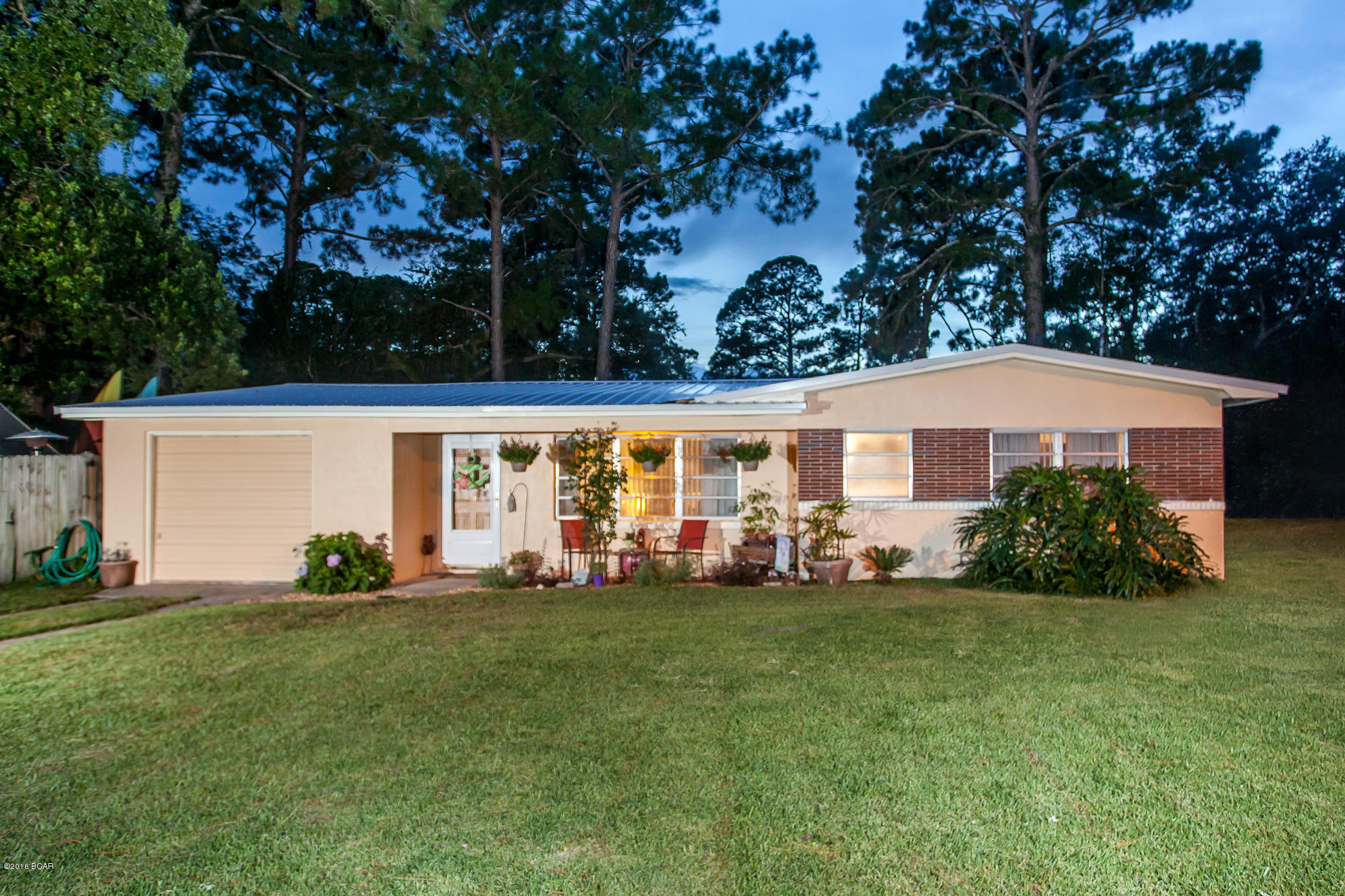 Pretty Bayou Hts 1st - Residential