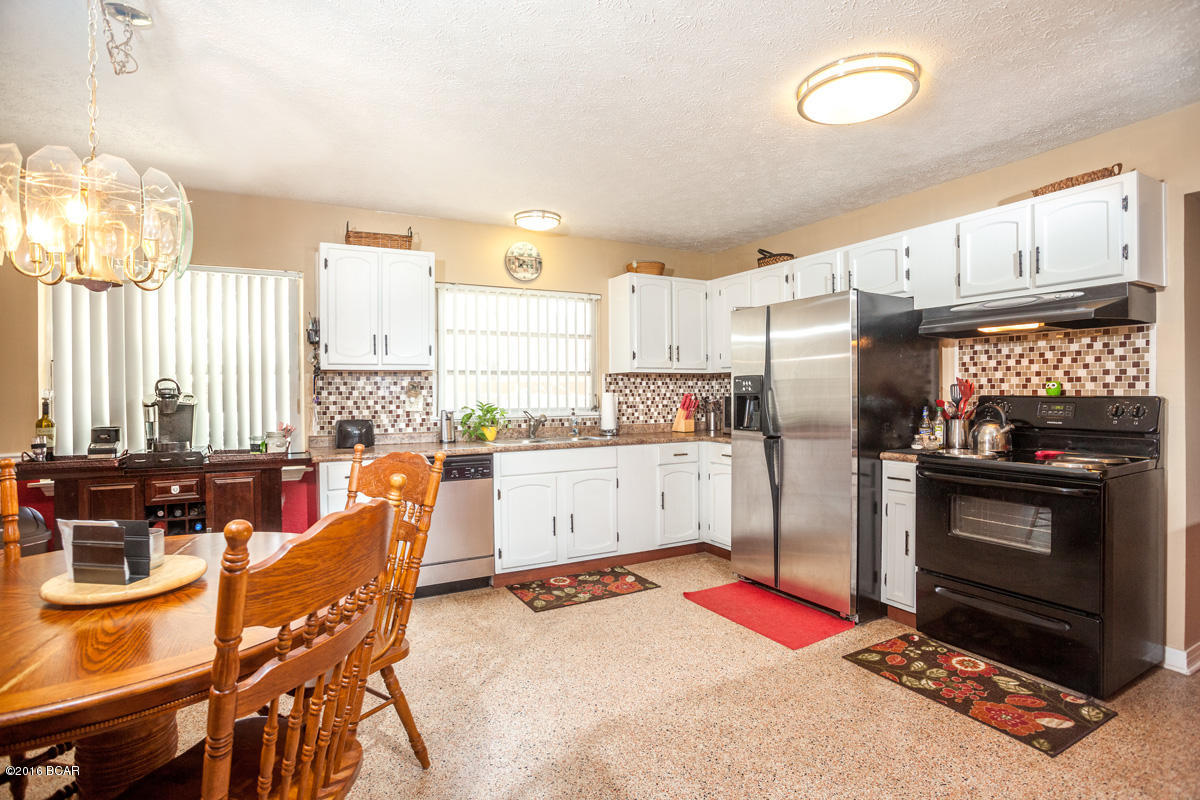 Pretty Bayou Hts 1st - Residential