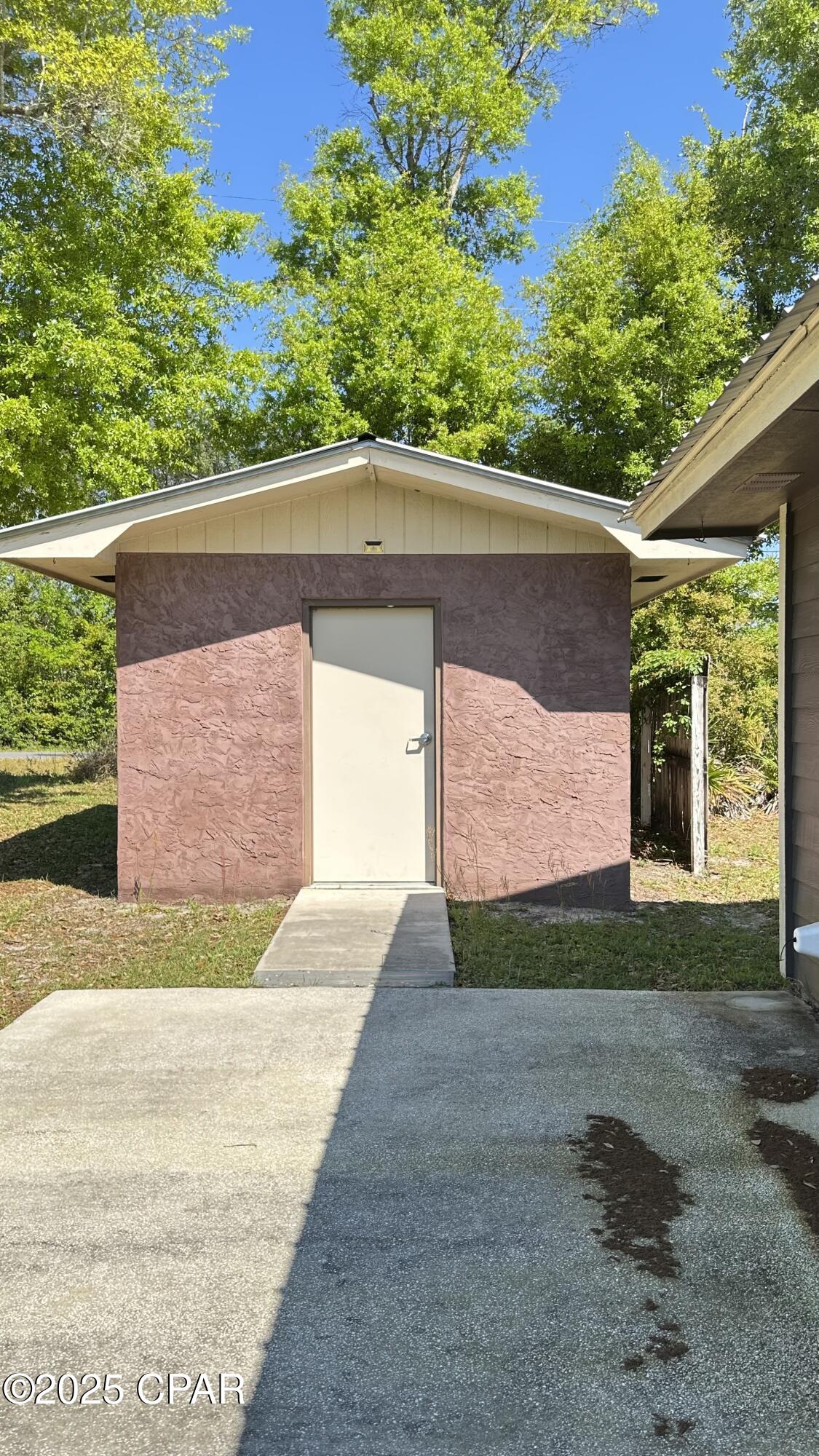 Bayhead Estates Unit 1 - Residential