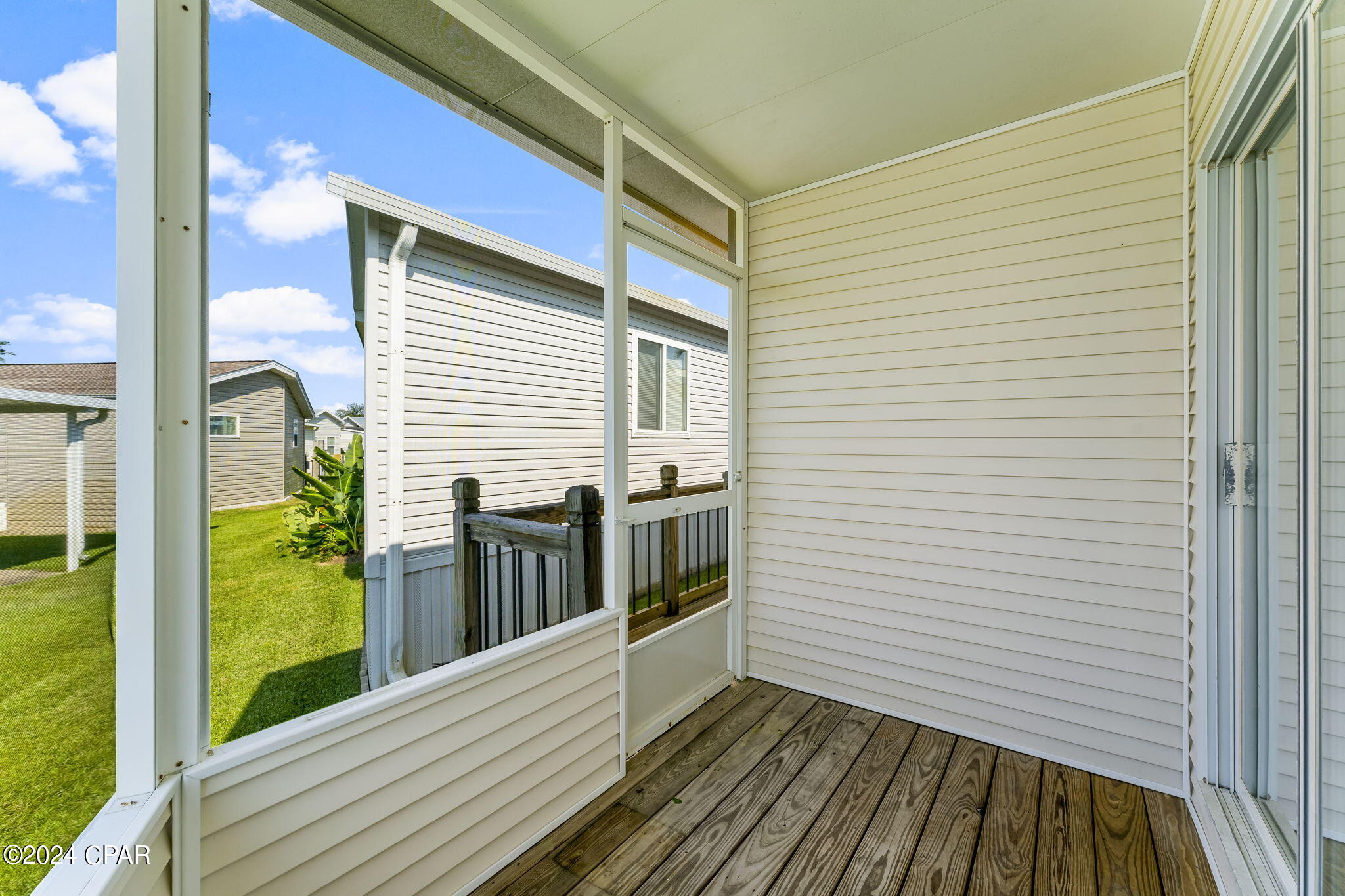 Emerald Pointe Resort - Residential