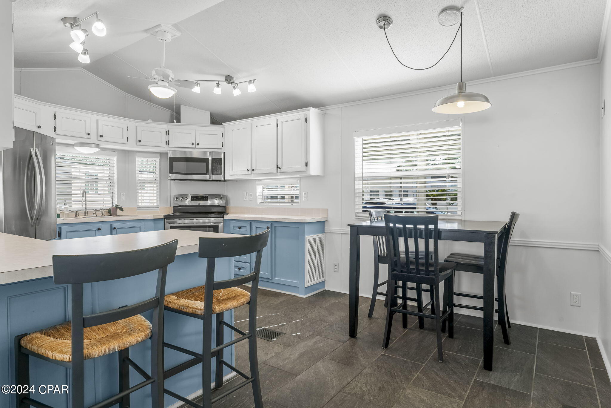 Emerald Pointe Resort - Residential