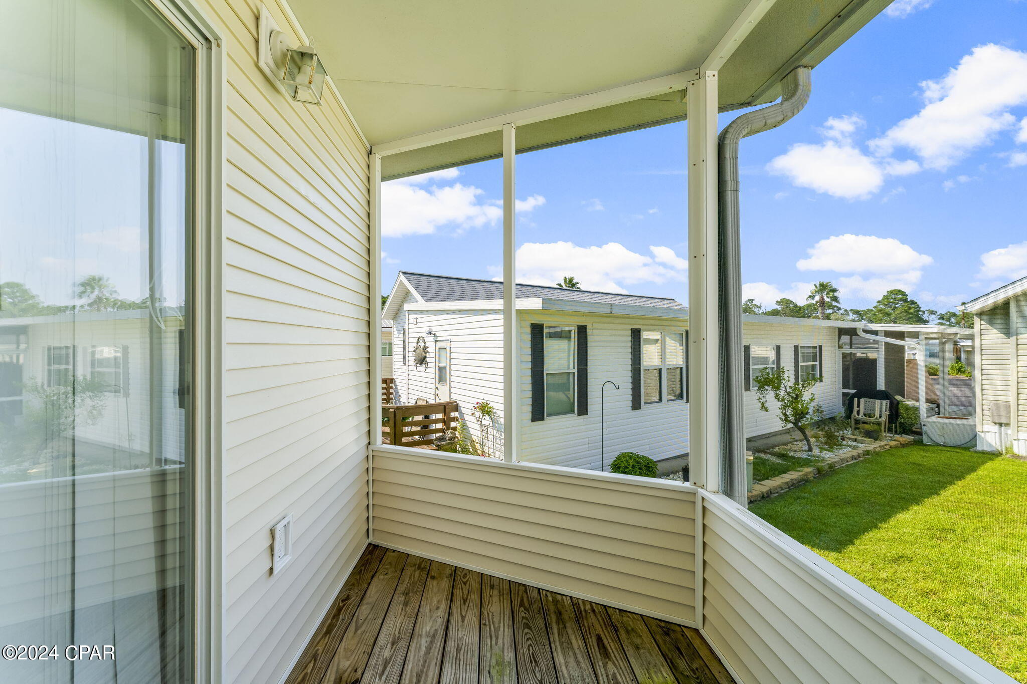 Emerald Pointe Resort - Residential