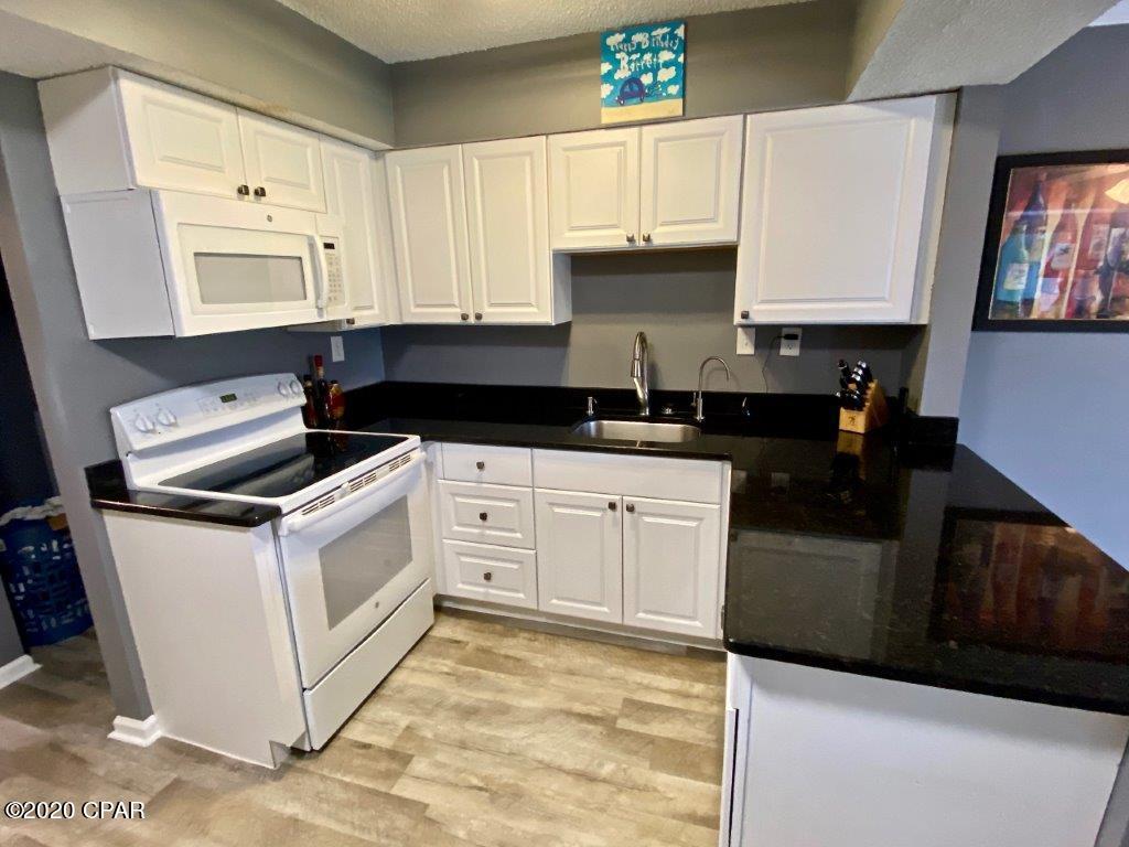 Bay Point Golf Villas I - Residential