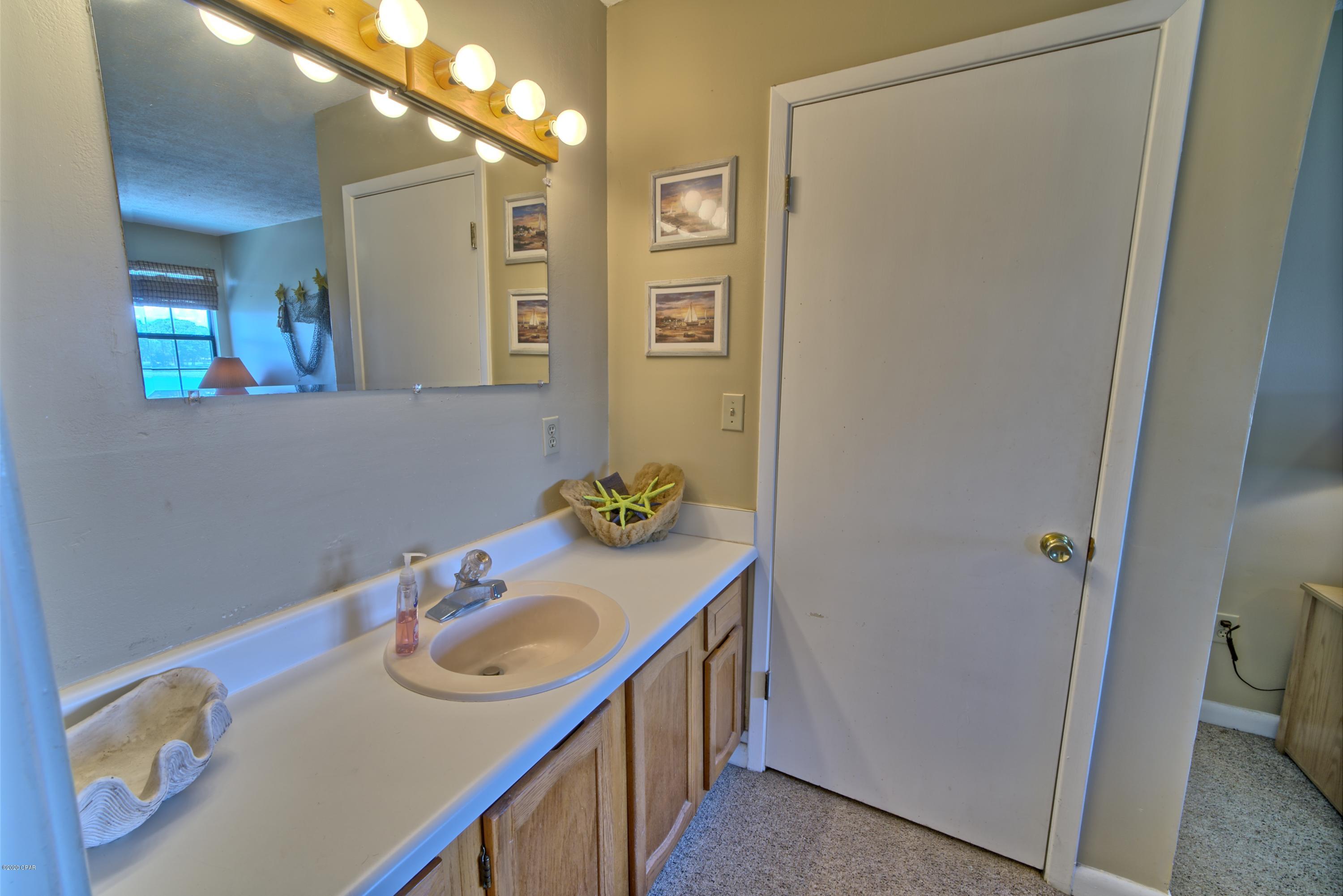 Lullwater Beach - Residential