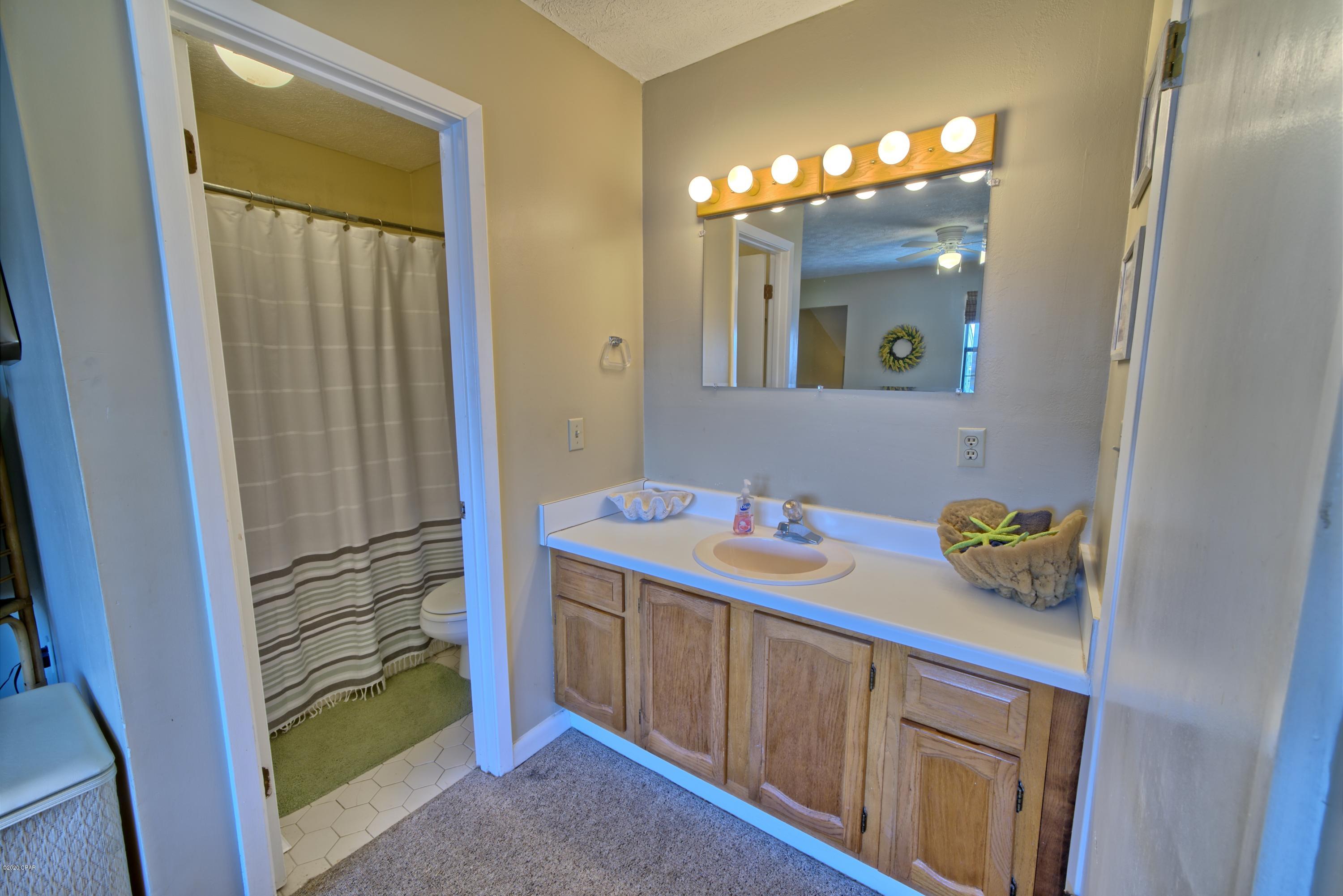 Lullwater Beach - Residential