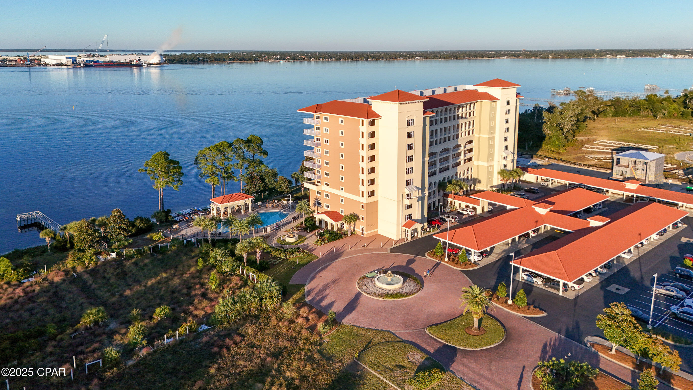 Magnolia Bay Club - Residential