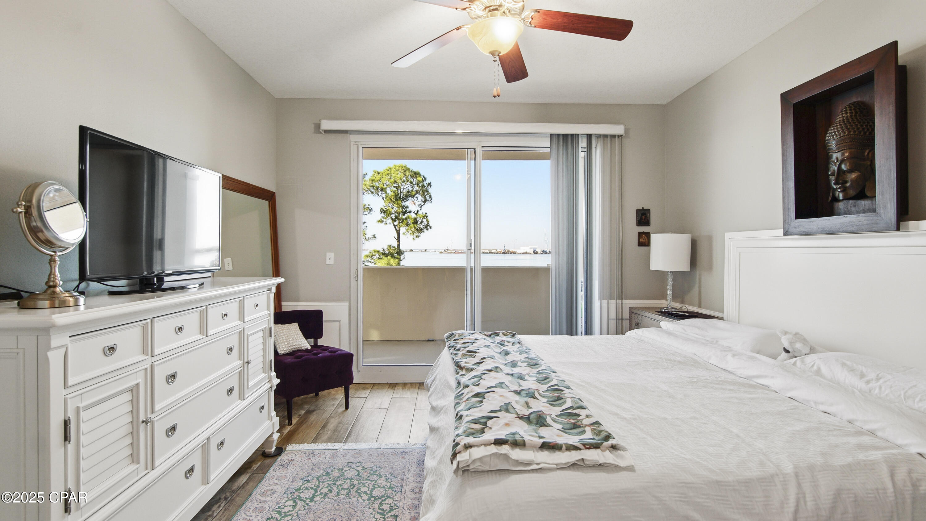 Magnolia Bay Club - Residential