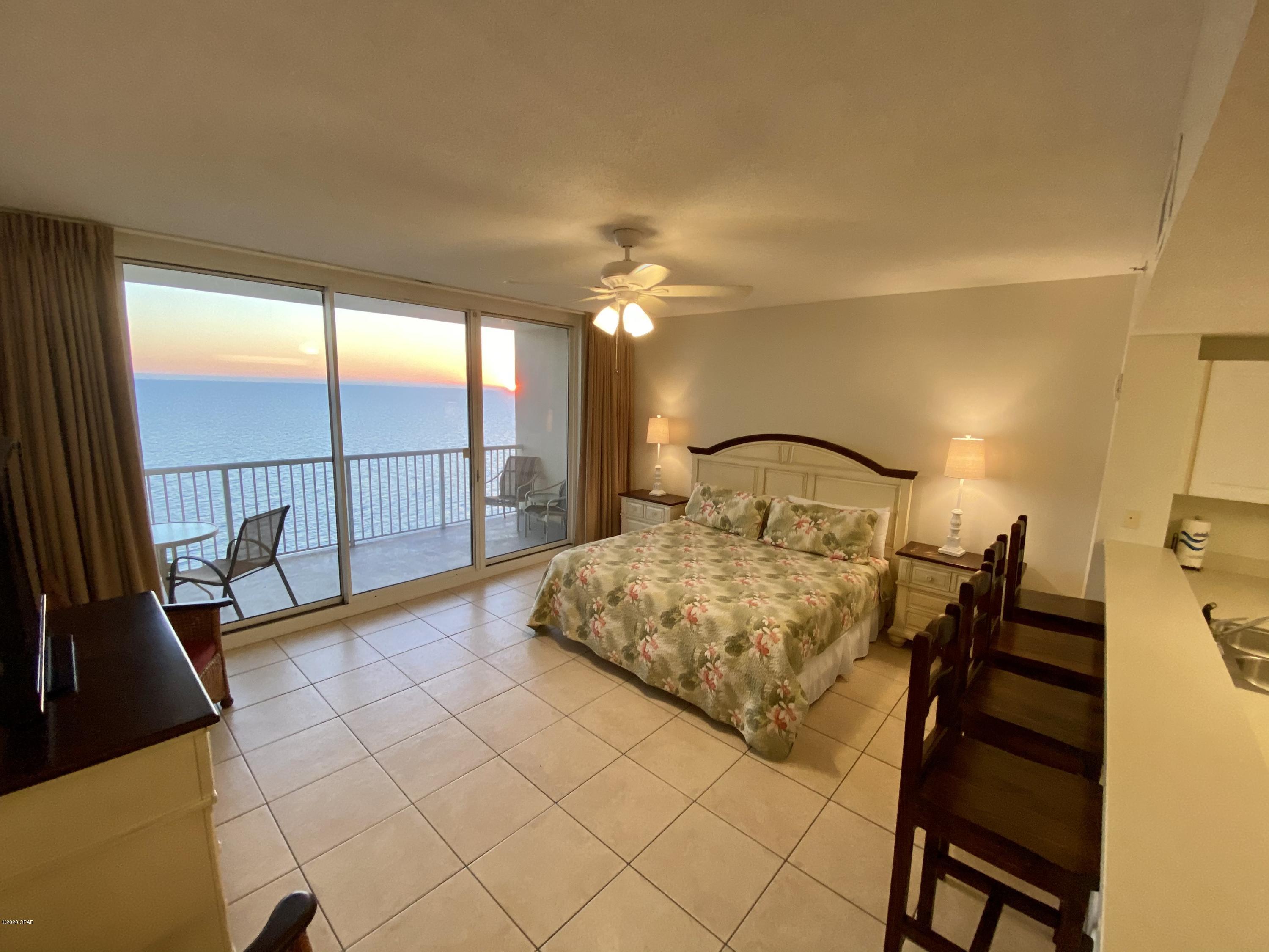 Majestic Beach Tower I - Residential