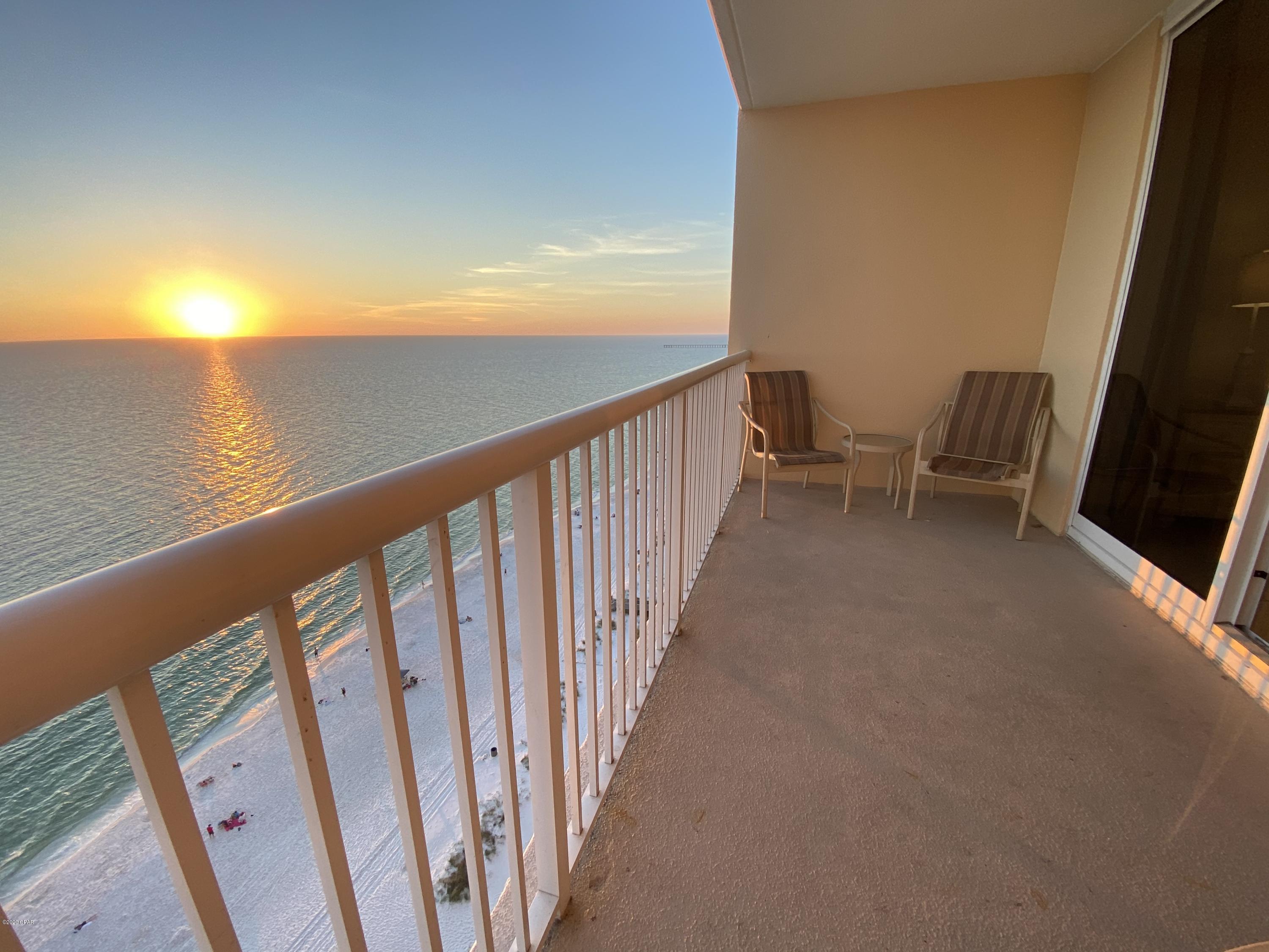 Majestic Beach Tower I - Residential