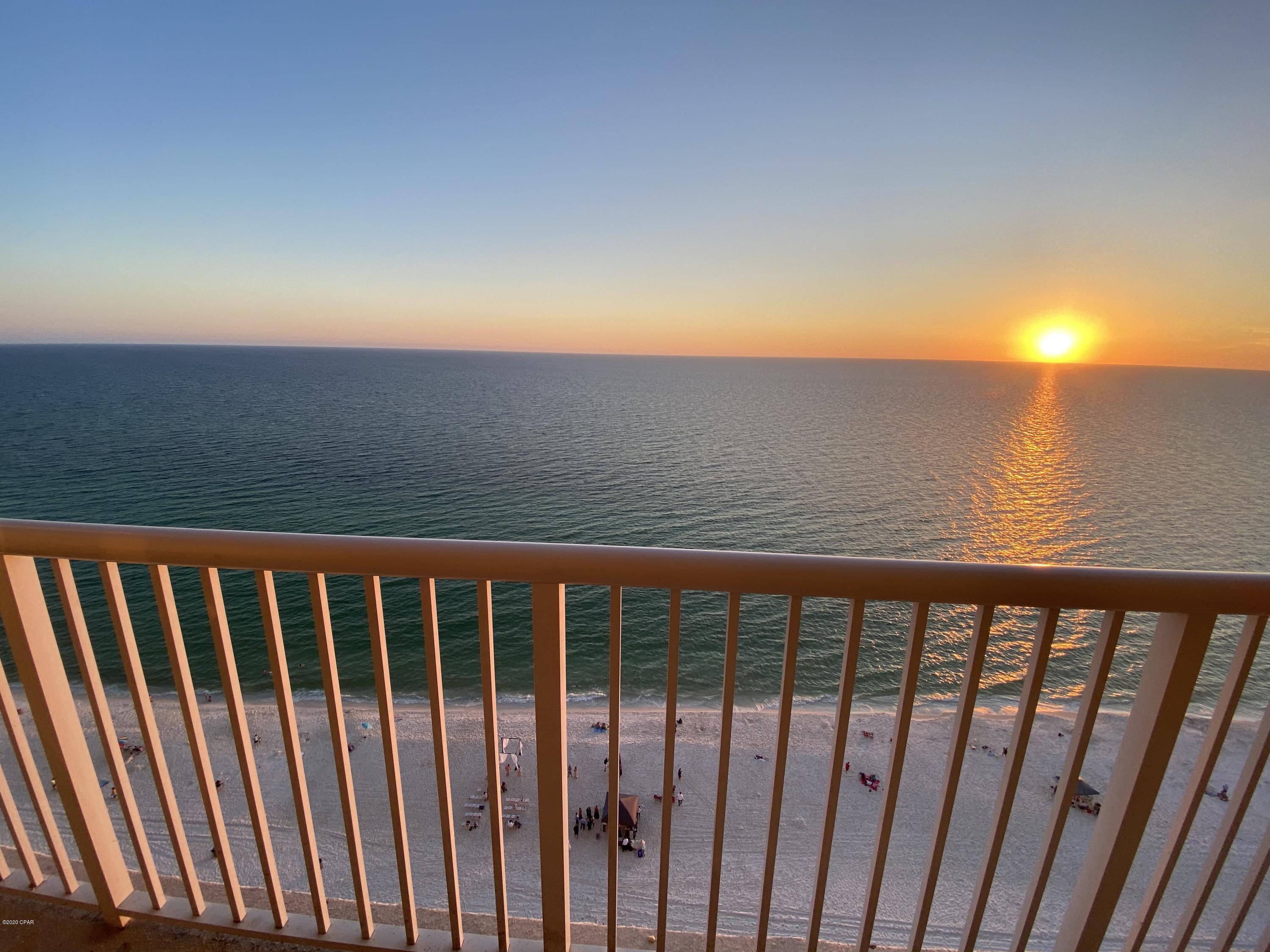 Majestic Beach Tower I - Residential