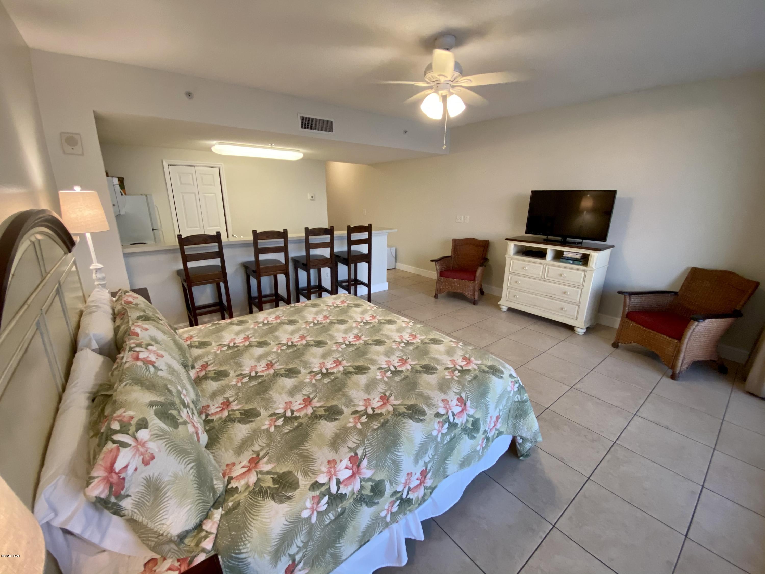 Majestic Beach Tower I - Residential