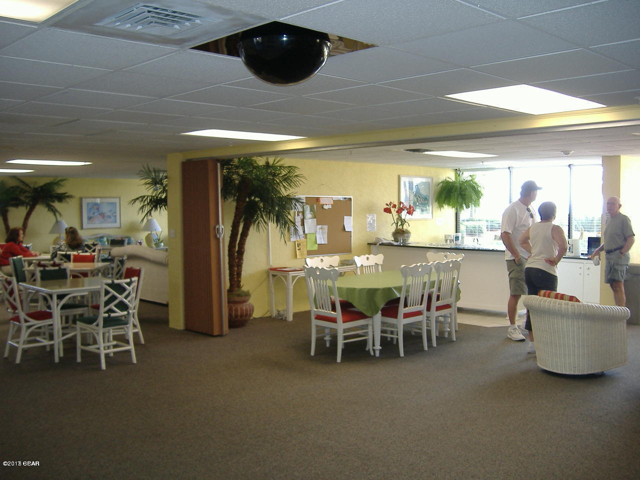 Summerhouse Condo. - Residential