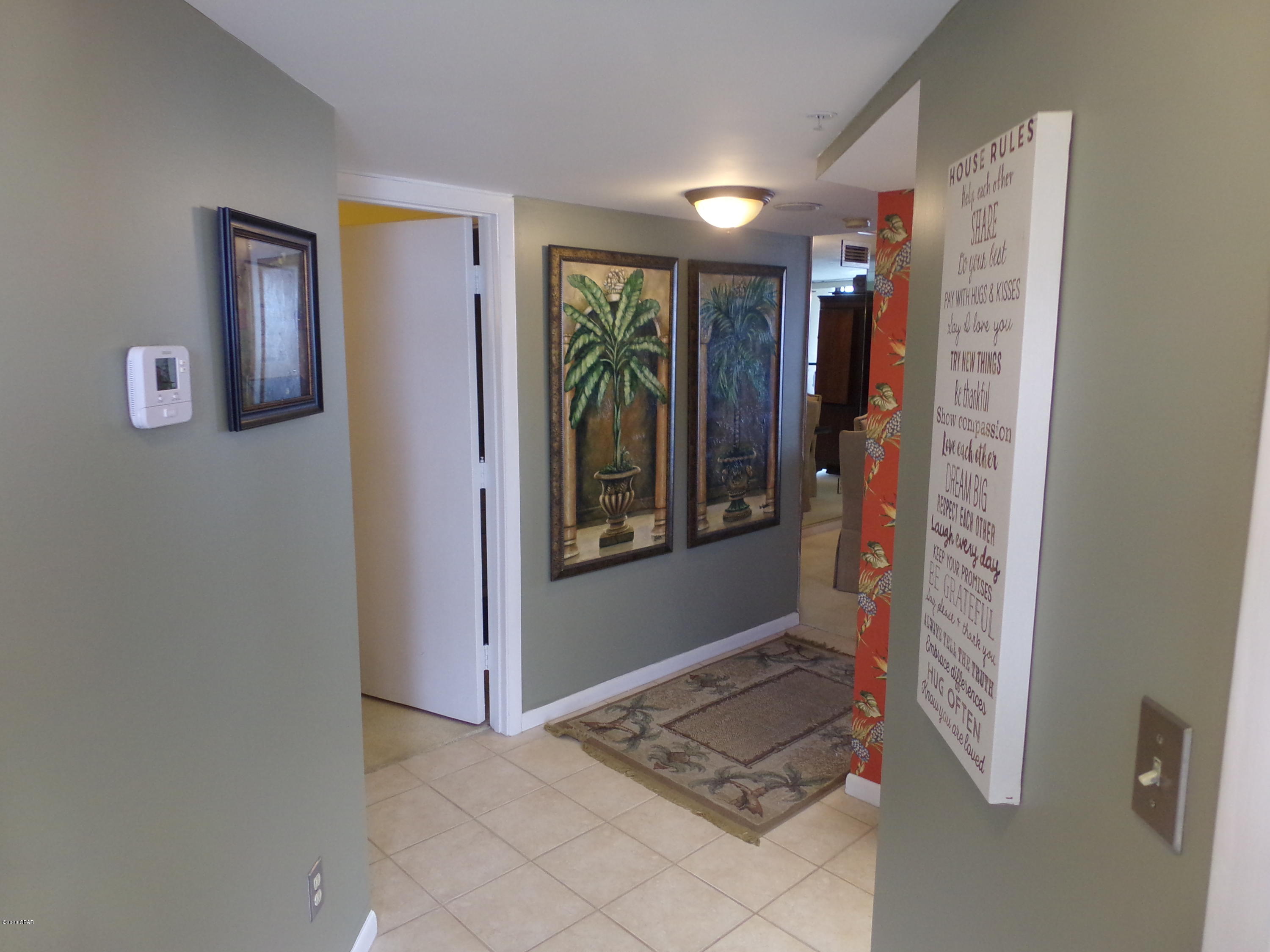 Summerhouse Condo. - Residential