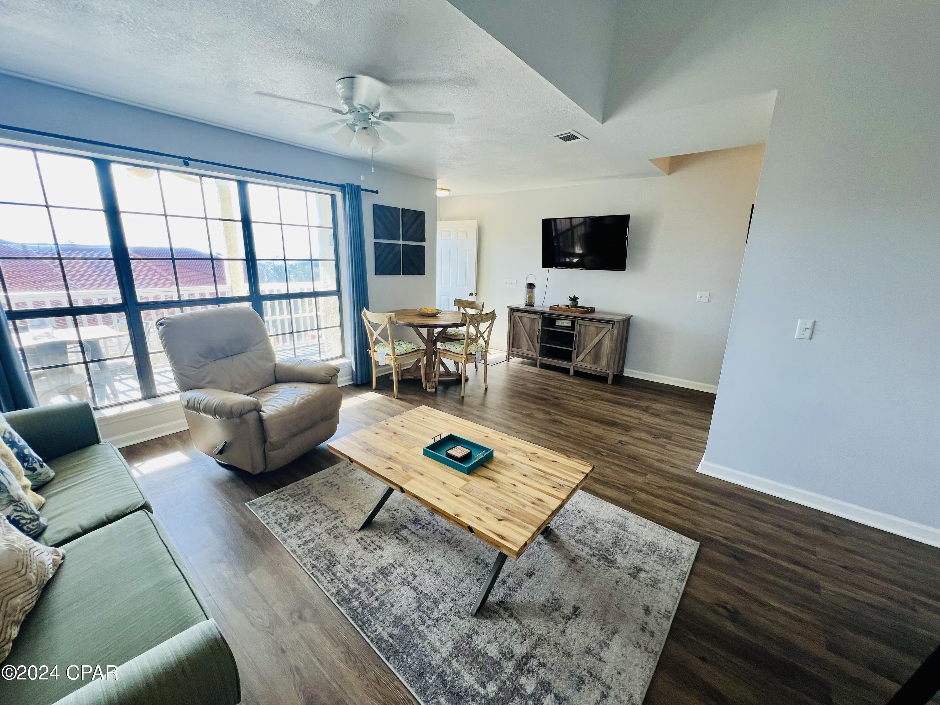 Horizon South XVII - Residential