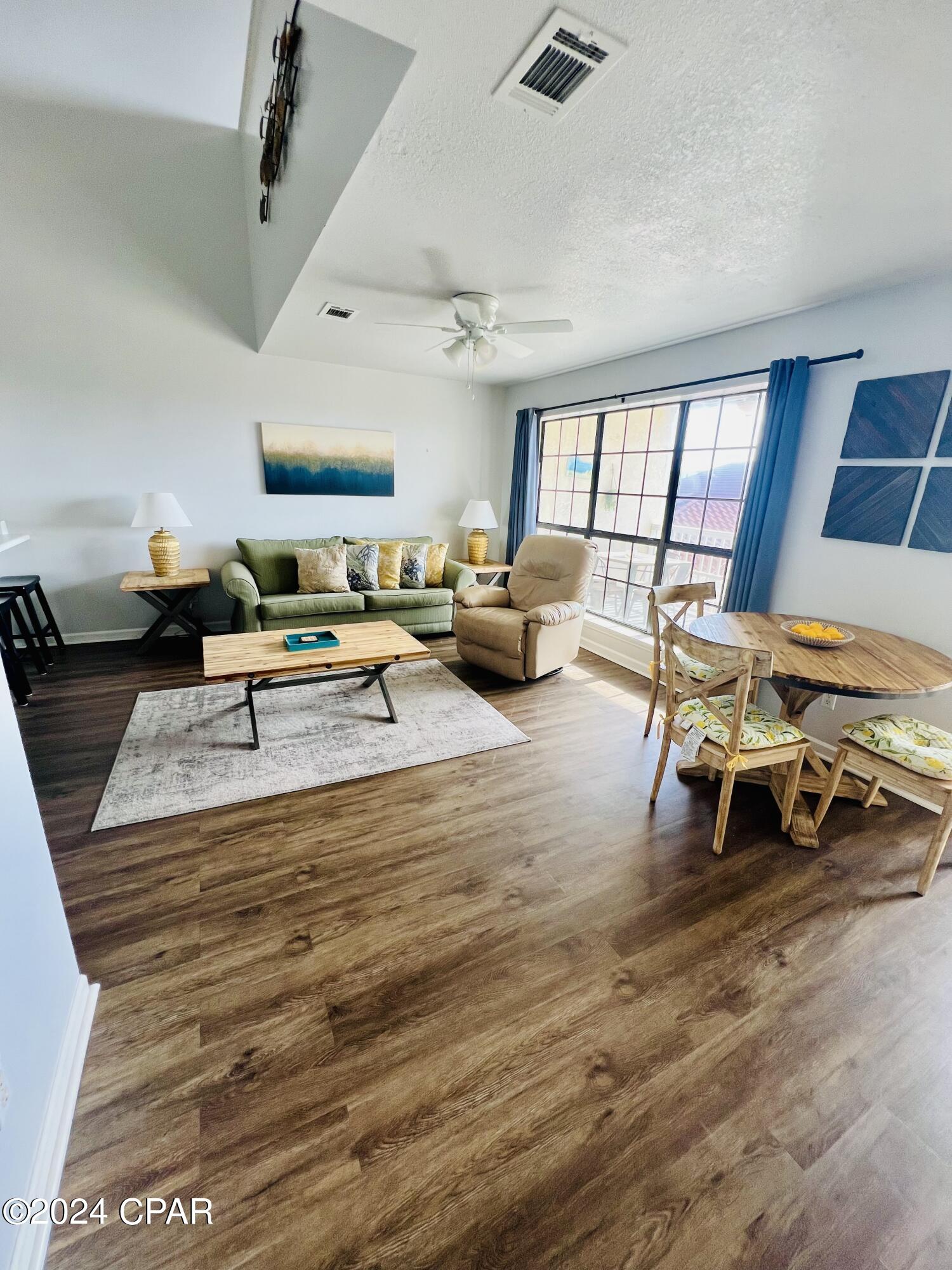 Horizon South XVII - Residential