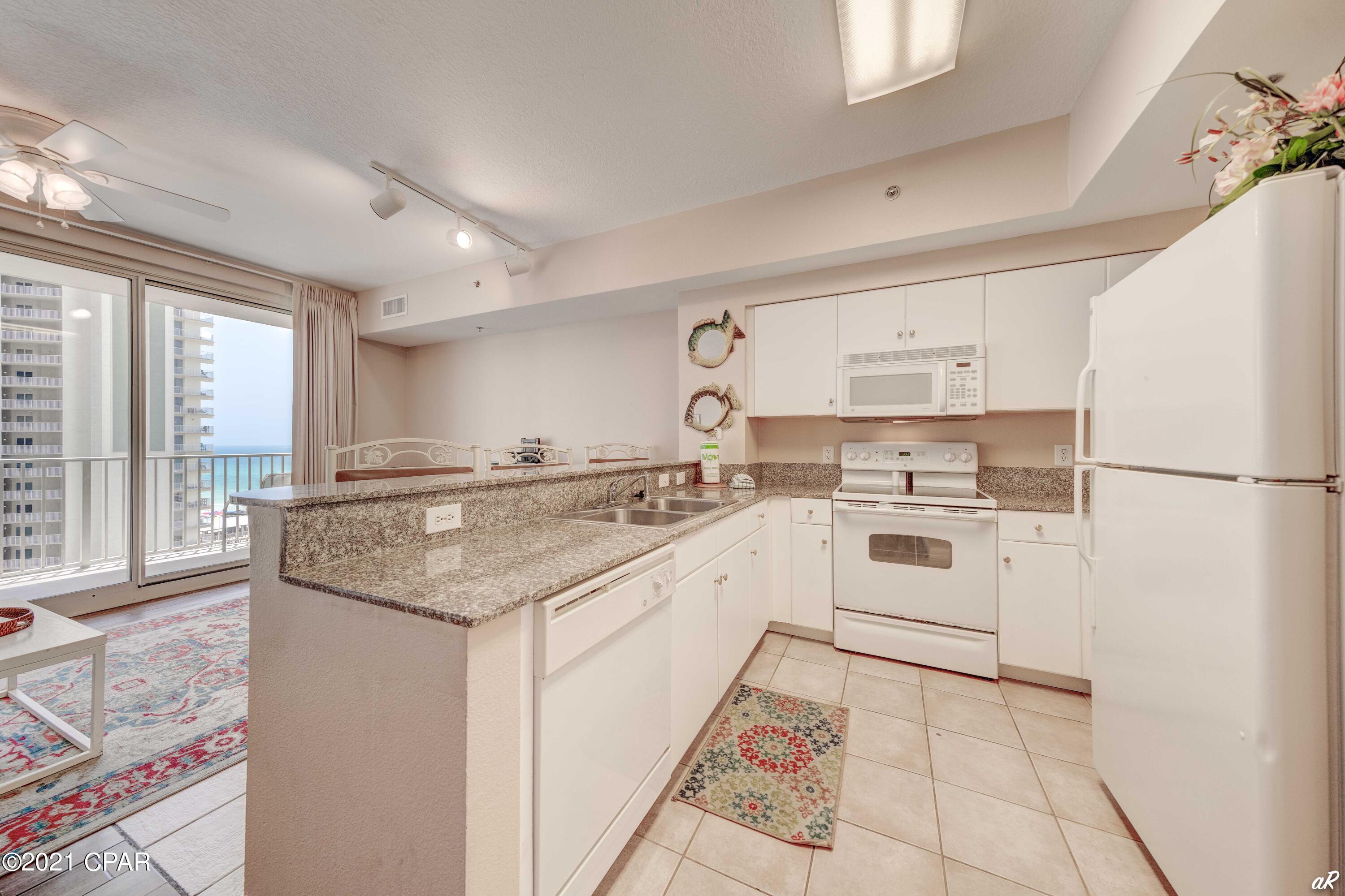 Shores Of Panama - Residential