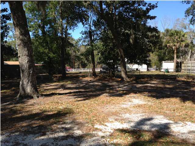 Gilbert-Pkr Add-Pt Don - Residential Lease