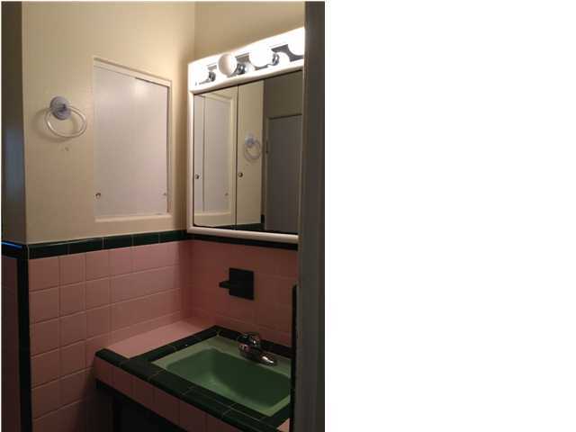 Gilbert-Pkr Add-Pt Don - Residential Lease