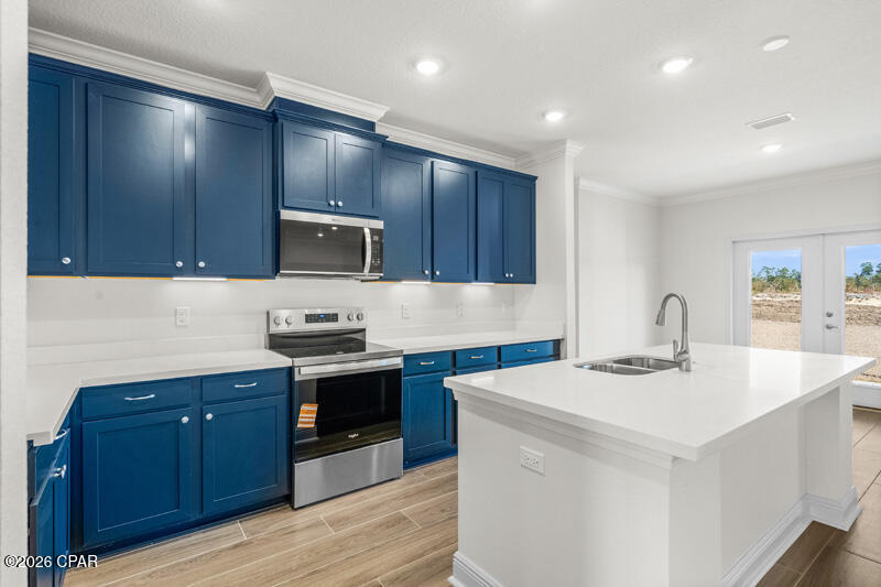 Lake Merial - Residential