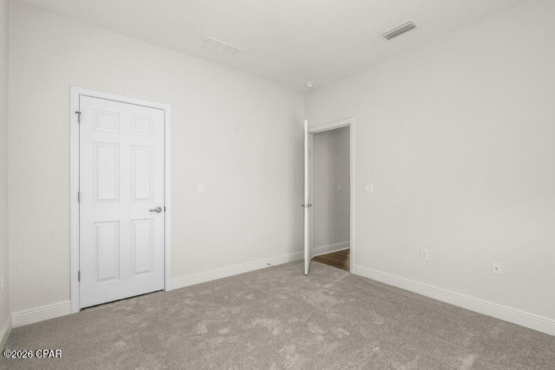 Lake Merial - Residential