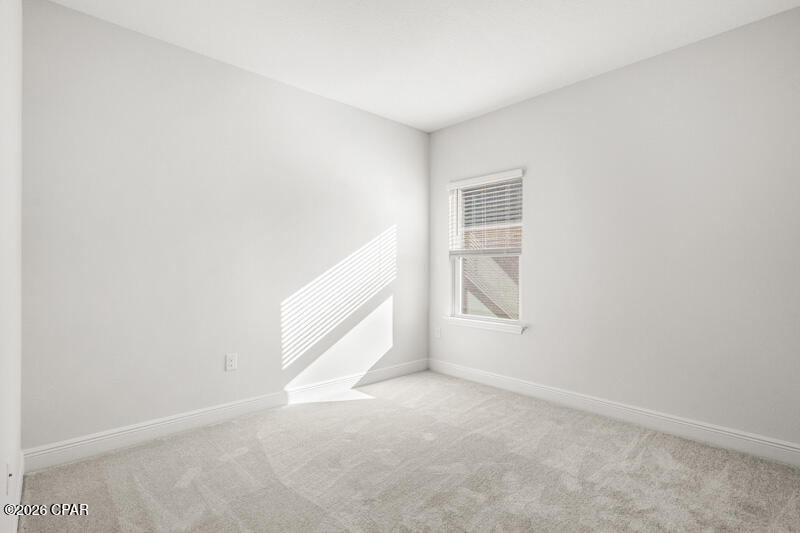 Lake Merial - Residential